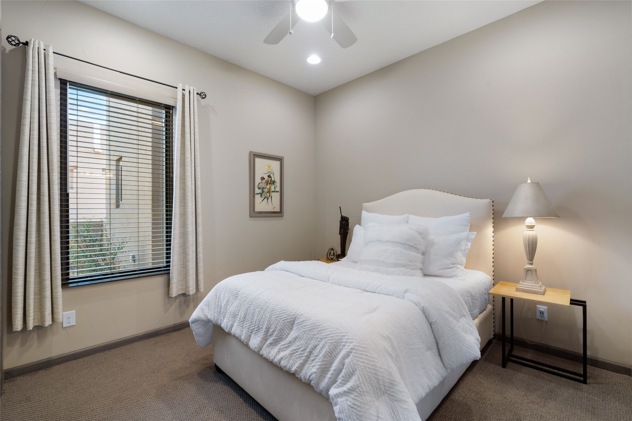 76 Paseo Las Terrazas 