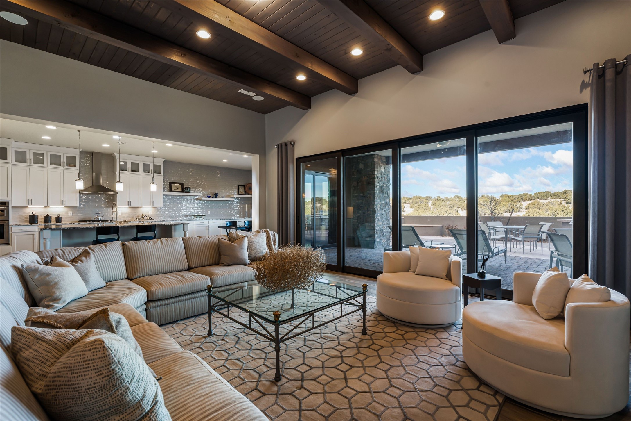 76 Paseo Las Terrazas 