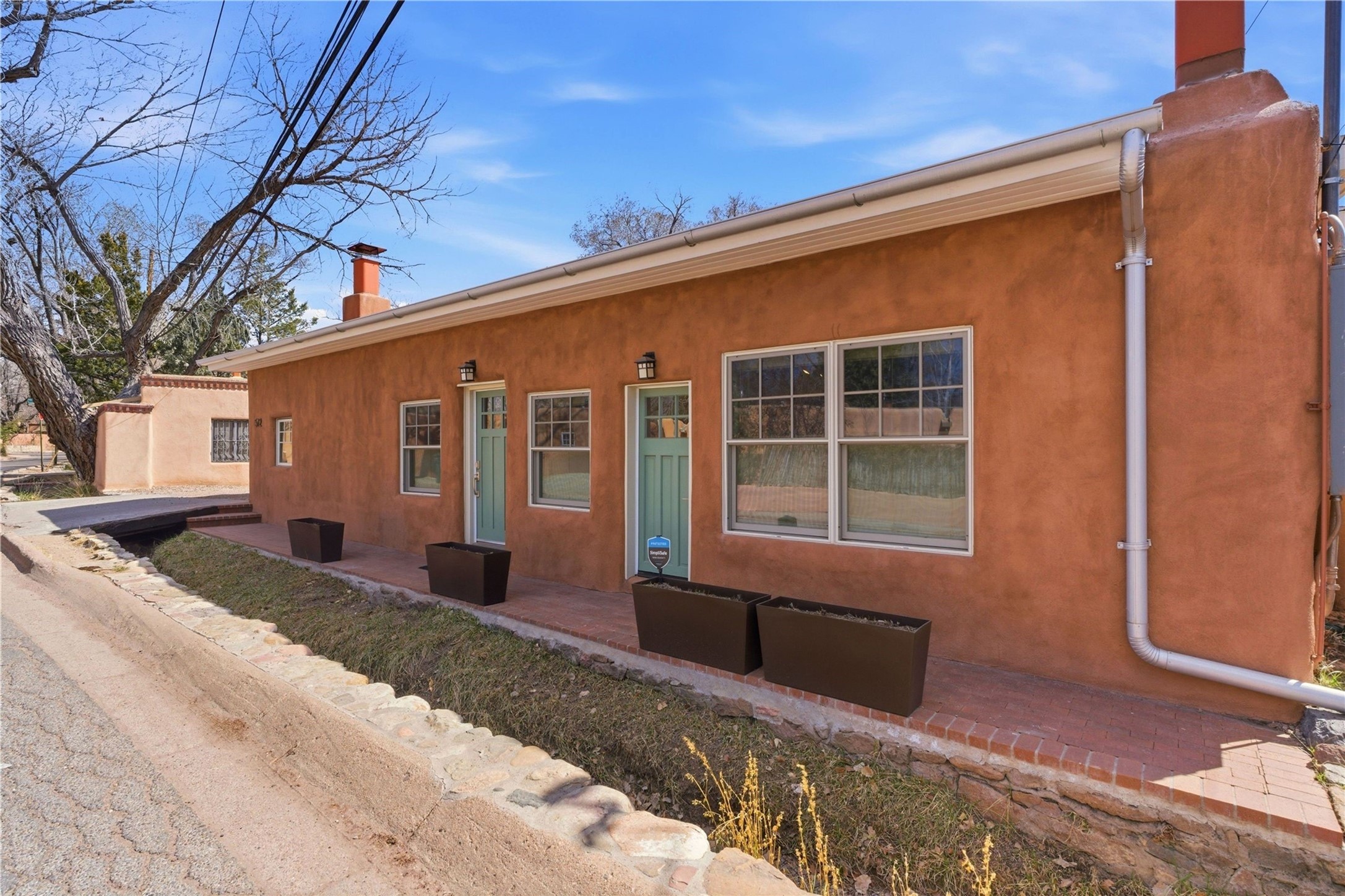 512 Acequia Madre A/B