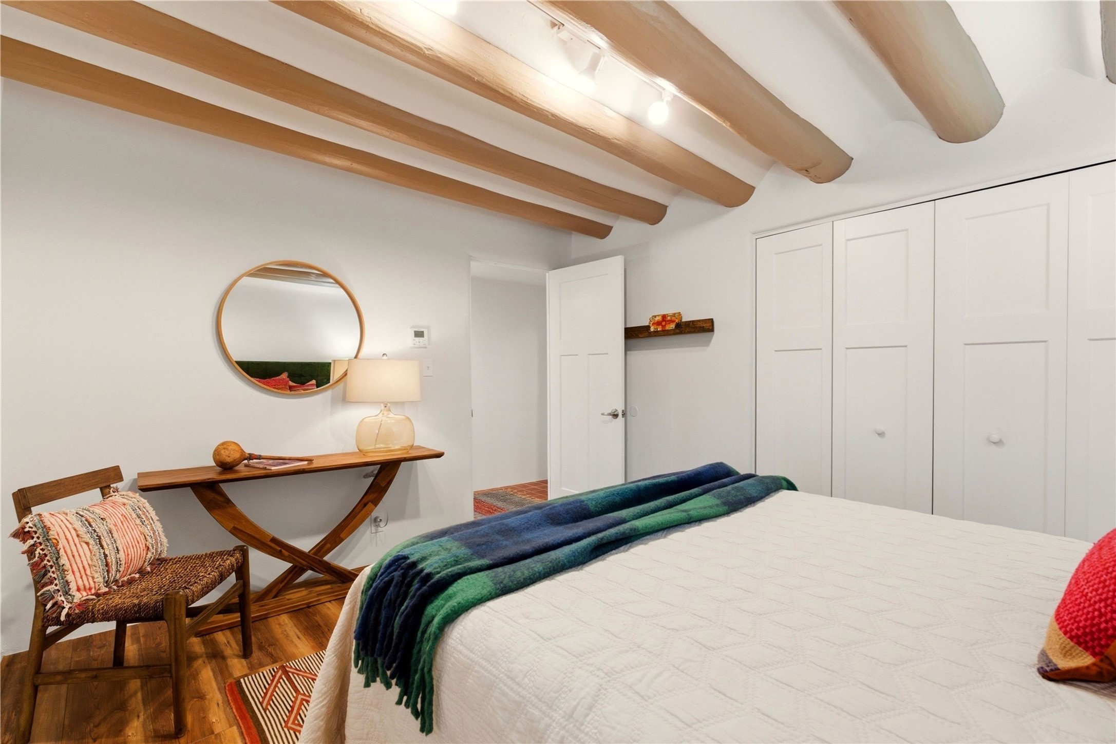 512 Acequia Madre A/B