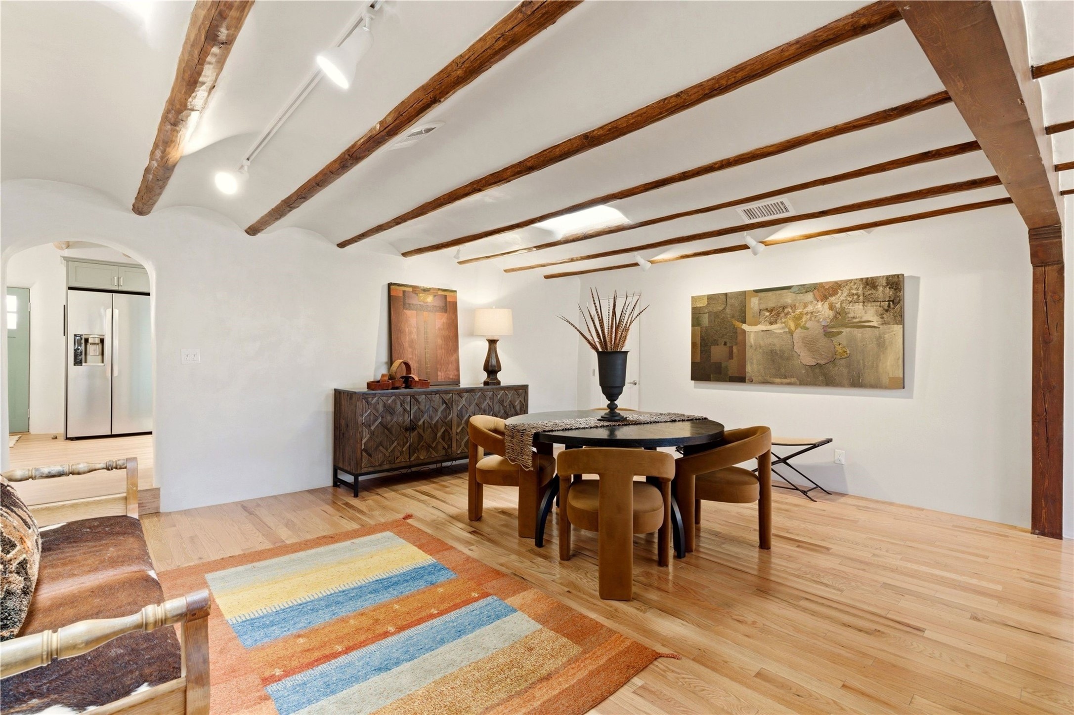 512 Acequia Madre A/B