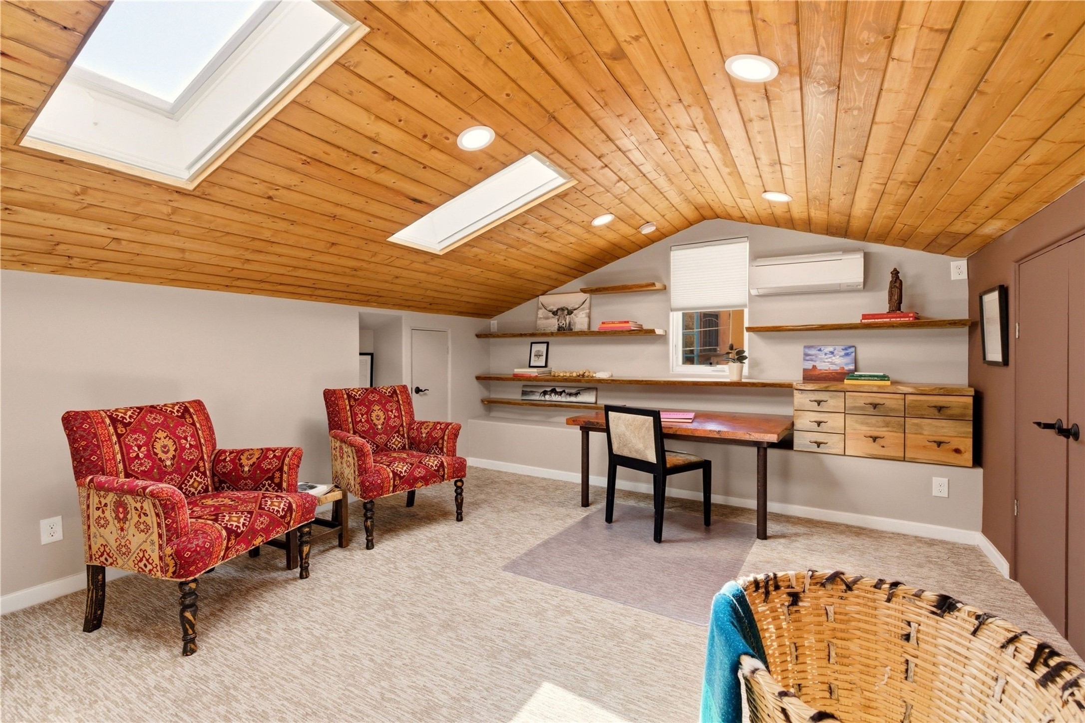 512 Acequia Madre A/B