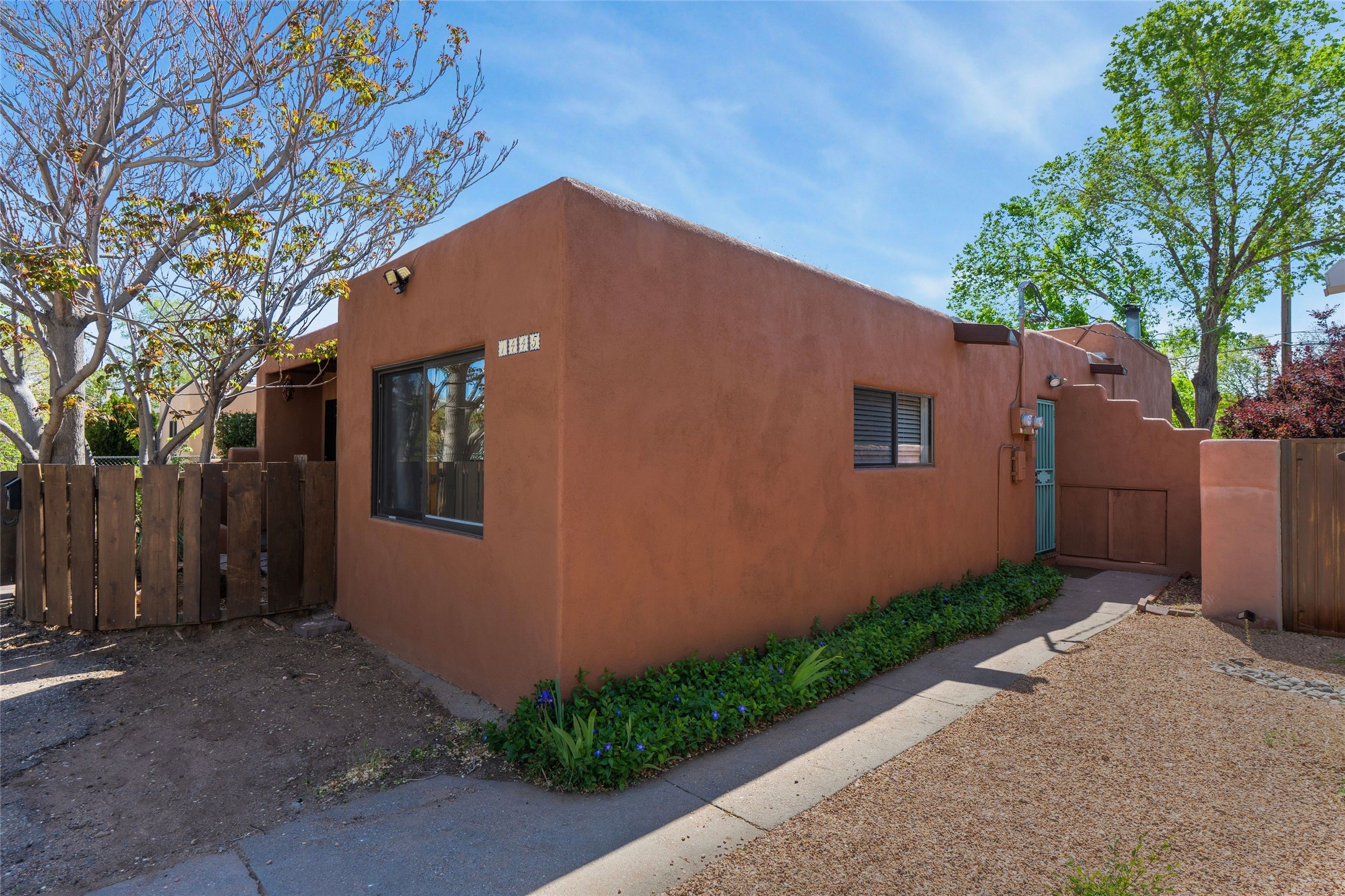 1445 Santa Cruz Drive 