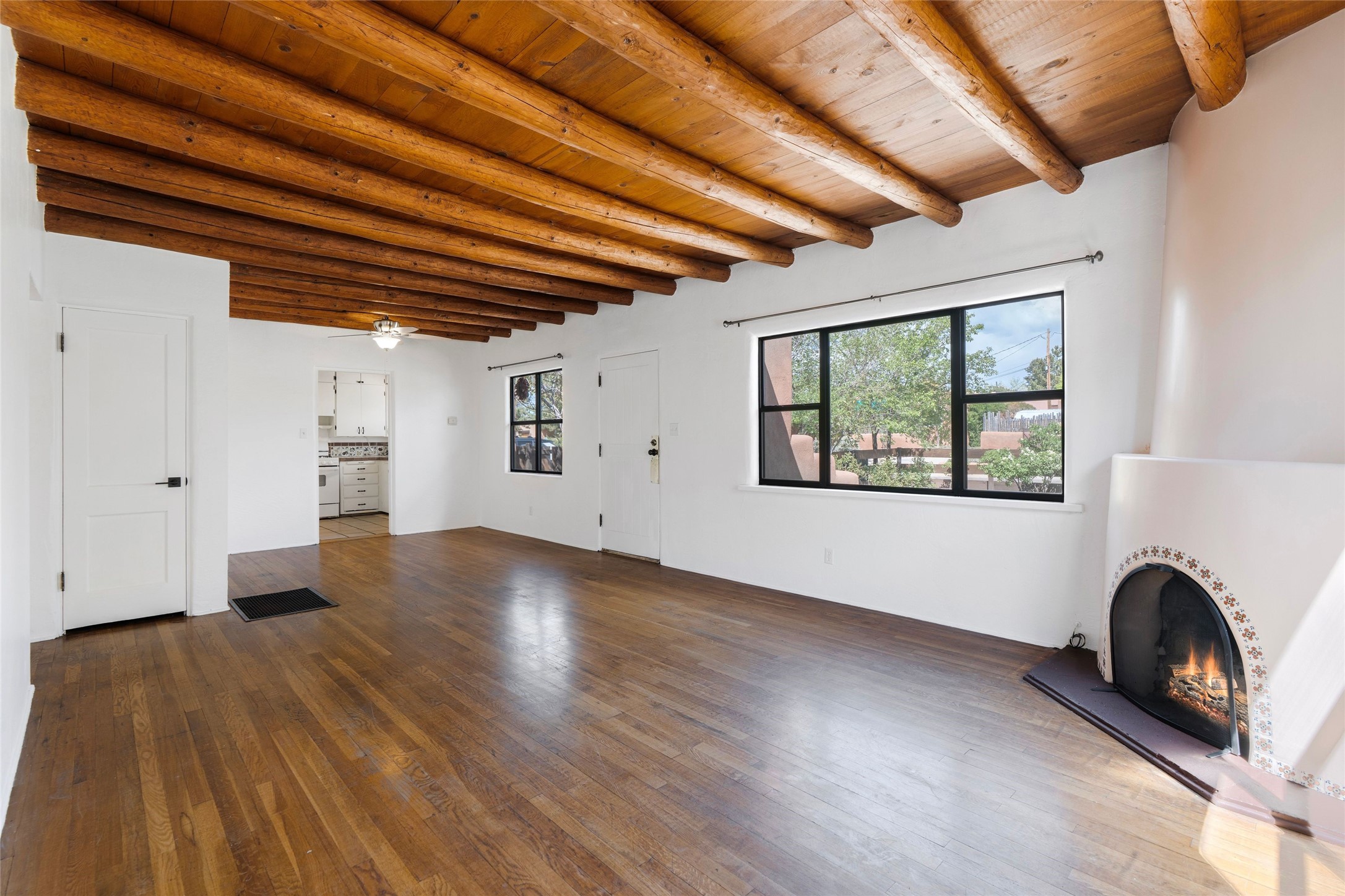 1445 Santa Cruz Drive 