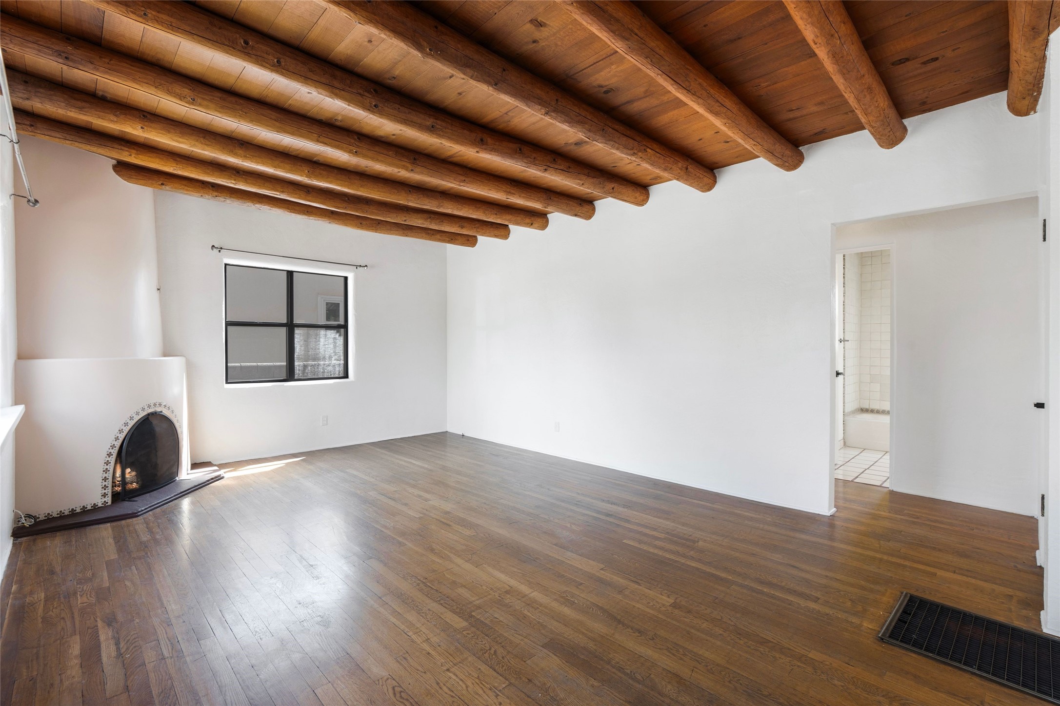 1445 Santa Cruz Drive 