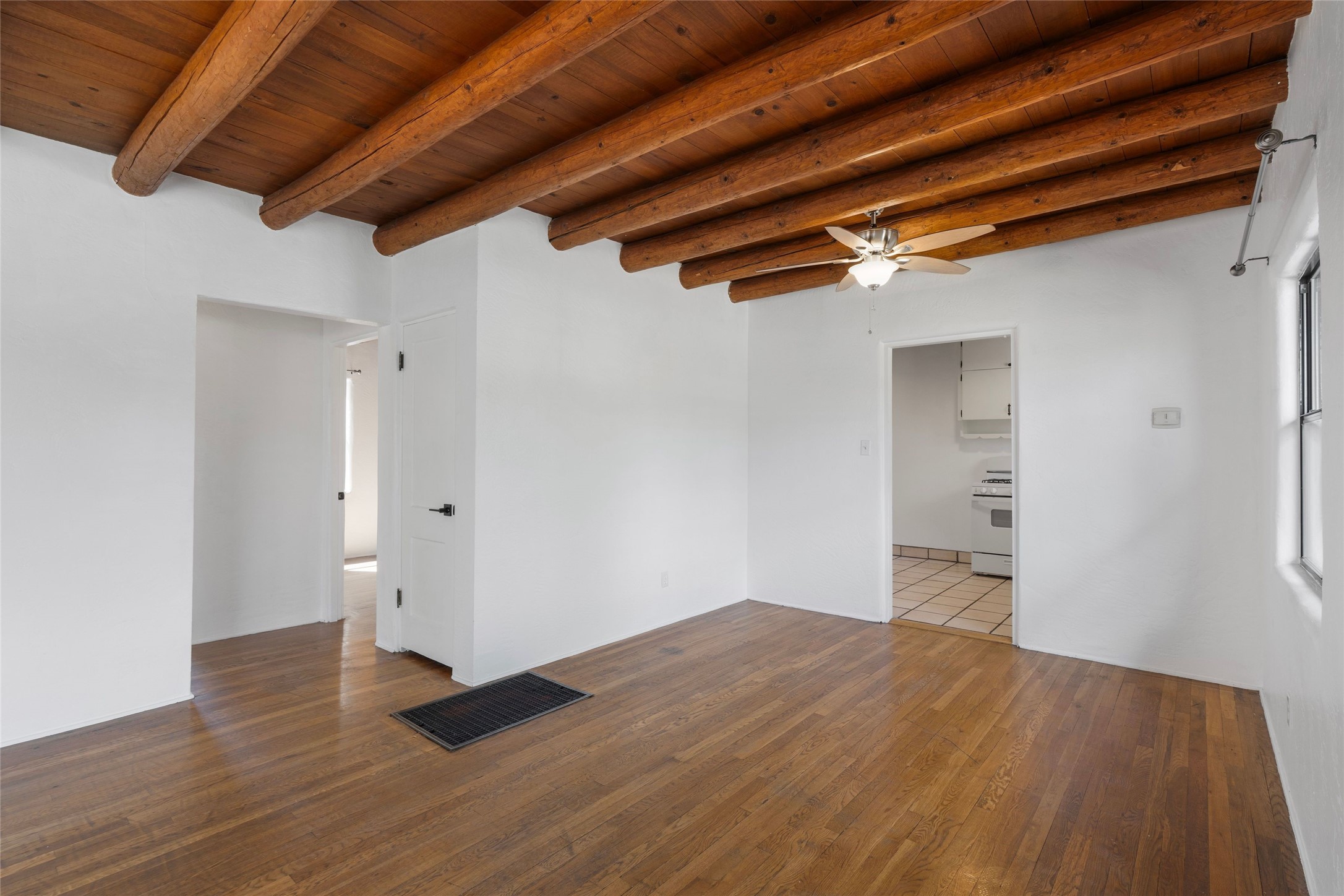1445 Santa Cruz Drive 