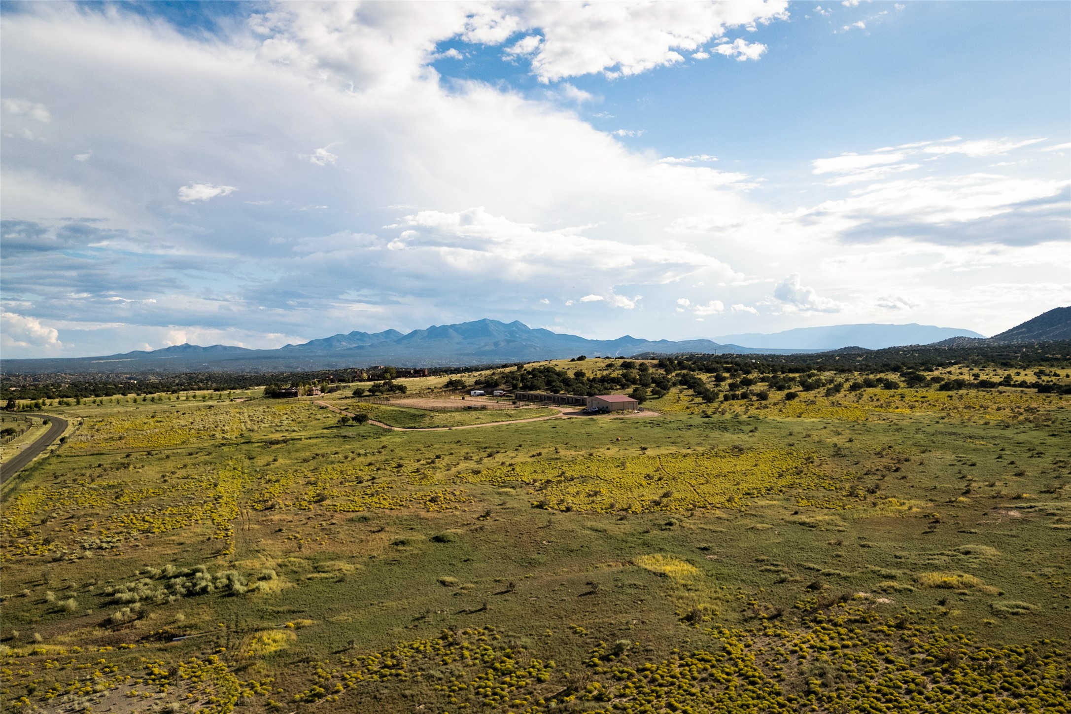 37 Rancho Alegre