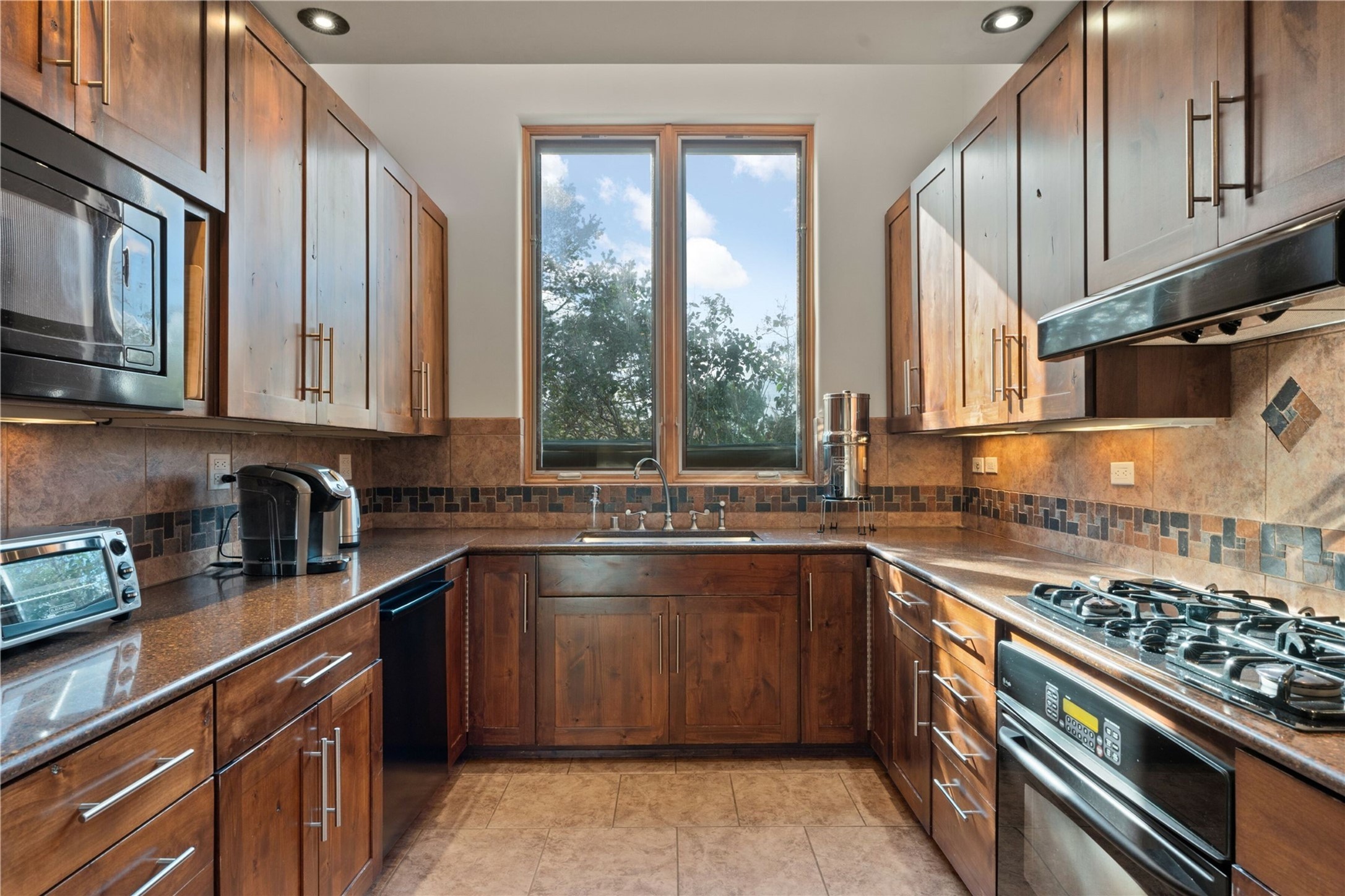 3209 Casa Rinconada 