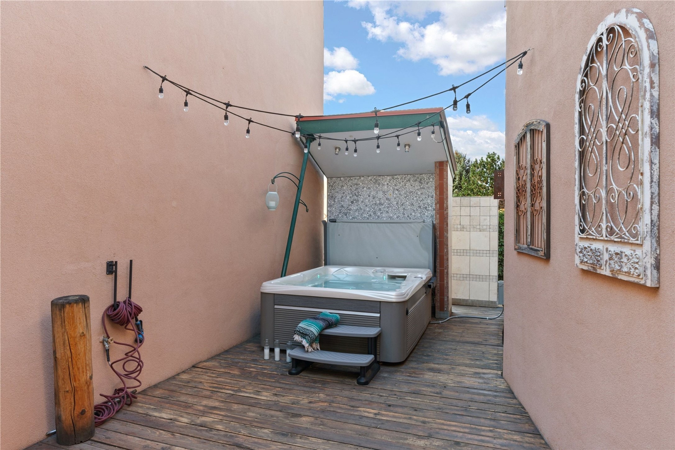 3209 Casa Rinconada 
