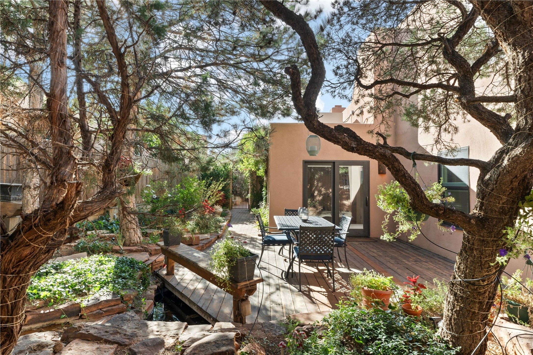 3209 Casa Rinconada 