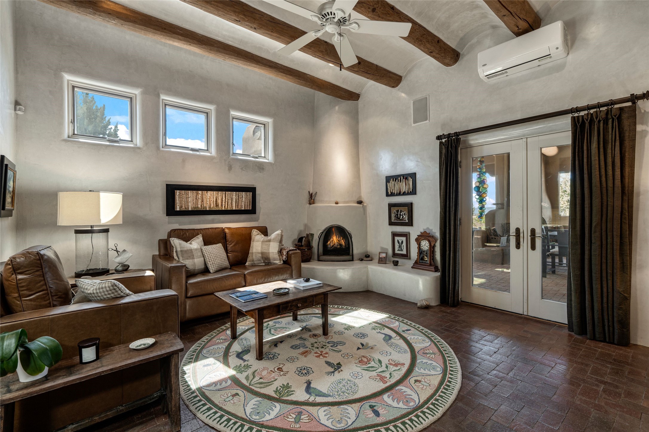 16 B Camino Calabasas 