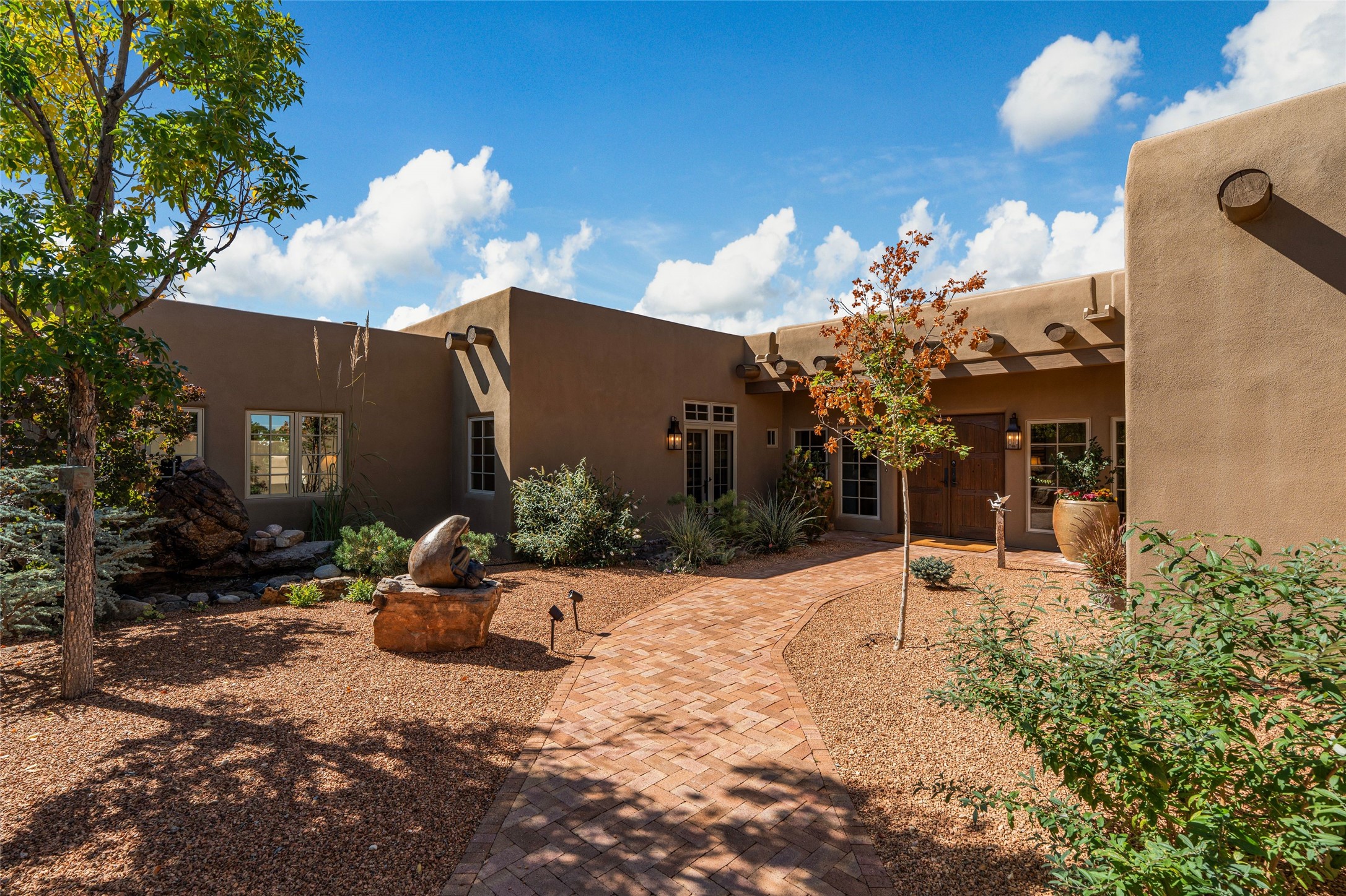 16 B Camino Calabasas 