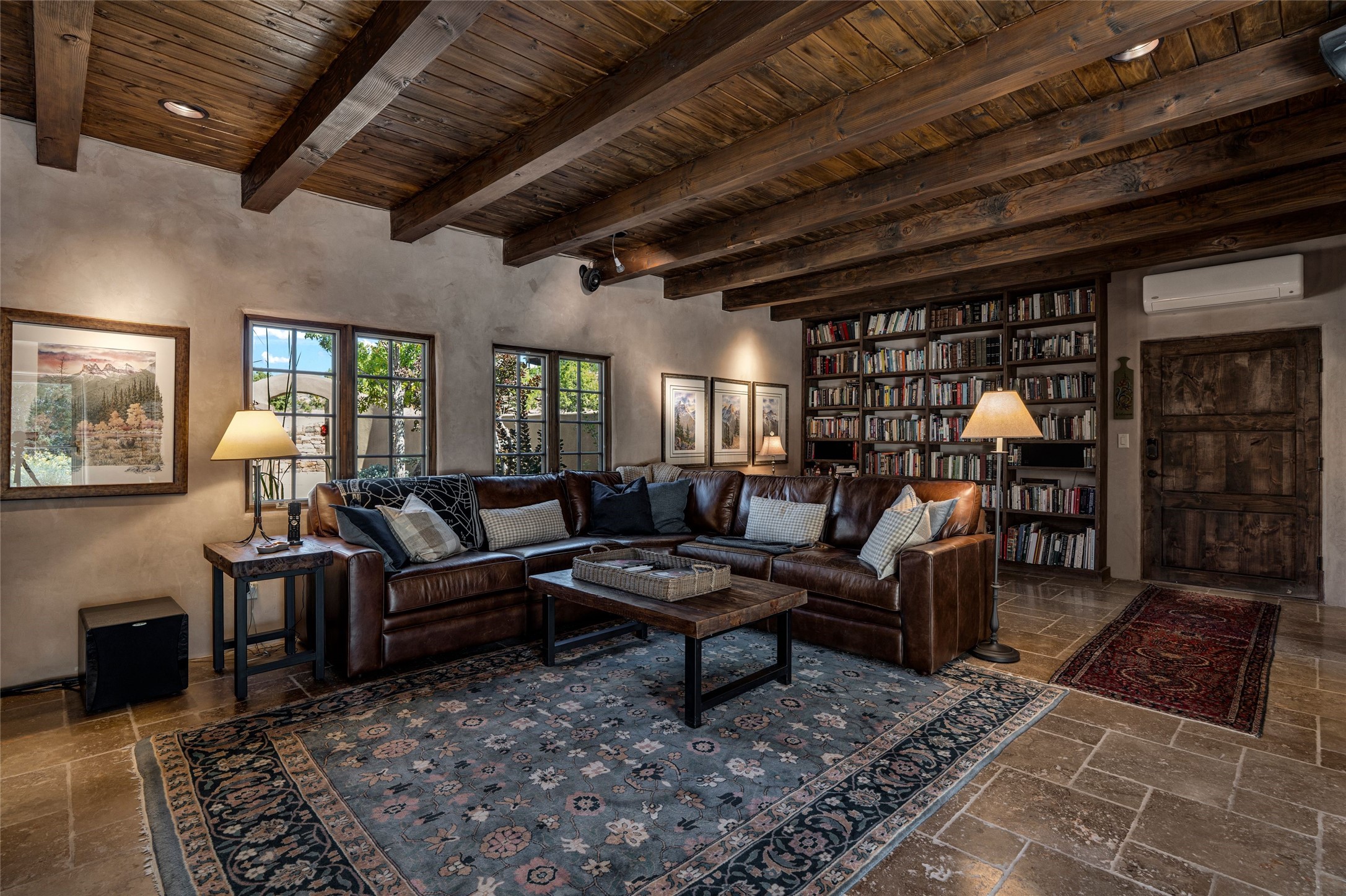 16 B Camino Calabasas 