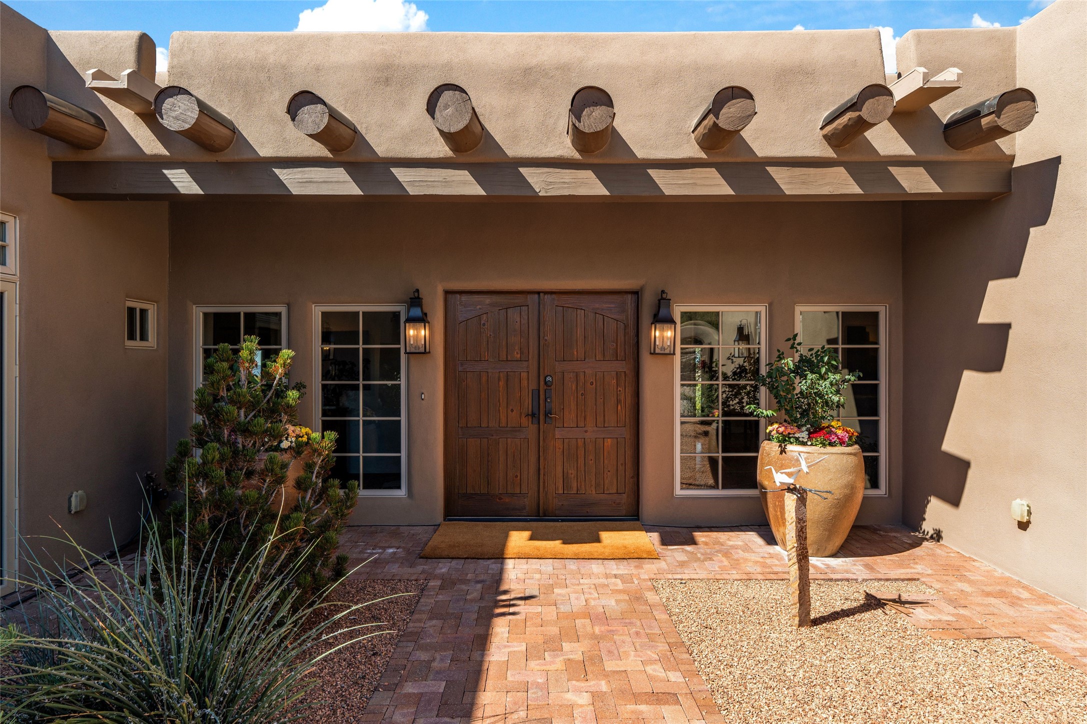 16 B Camino Calabasas 