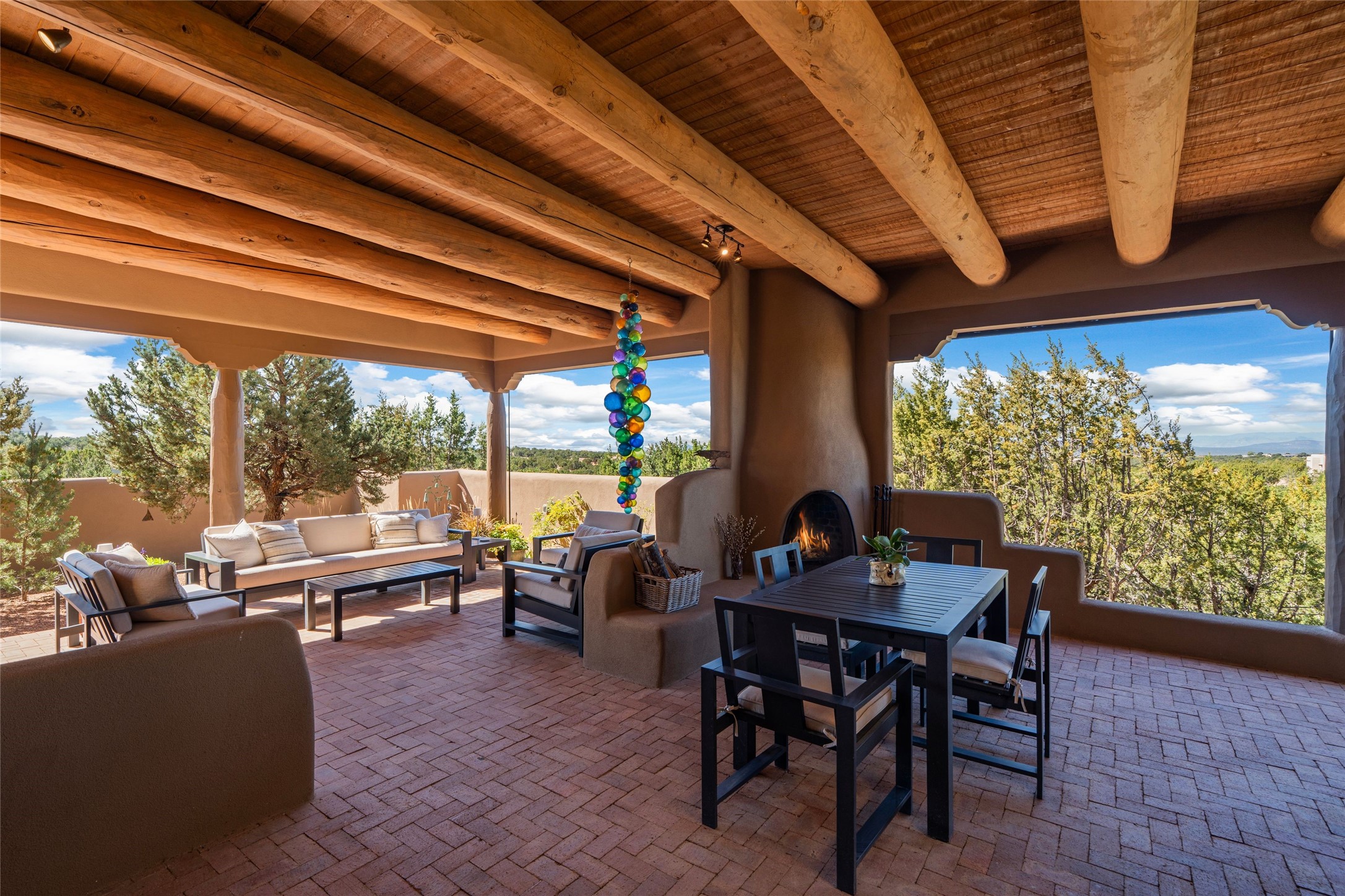 16 B Camino Calabasas 