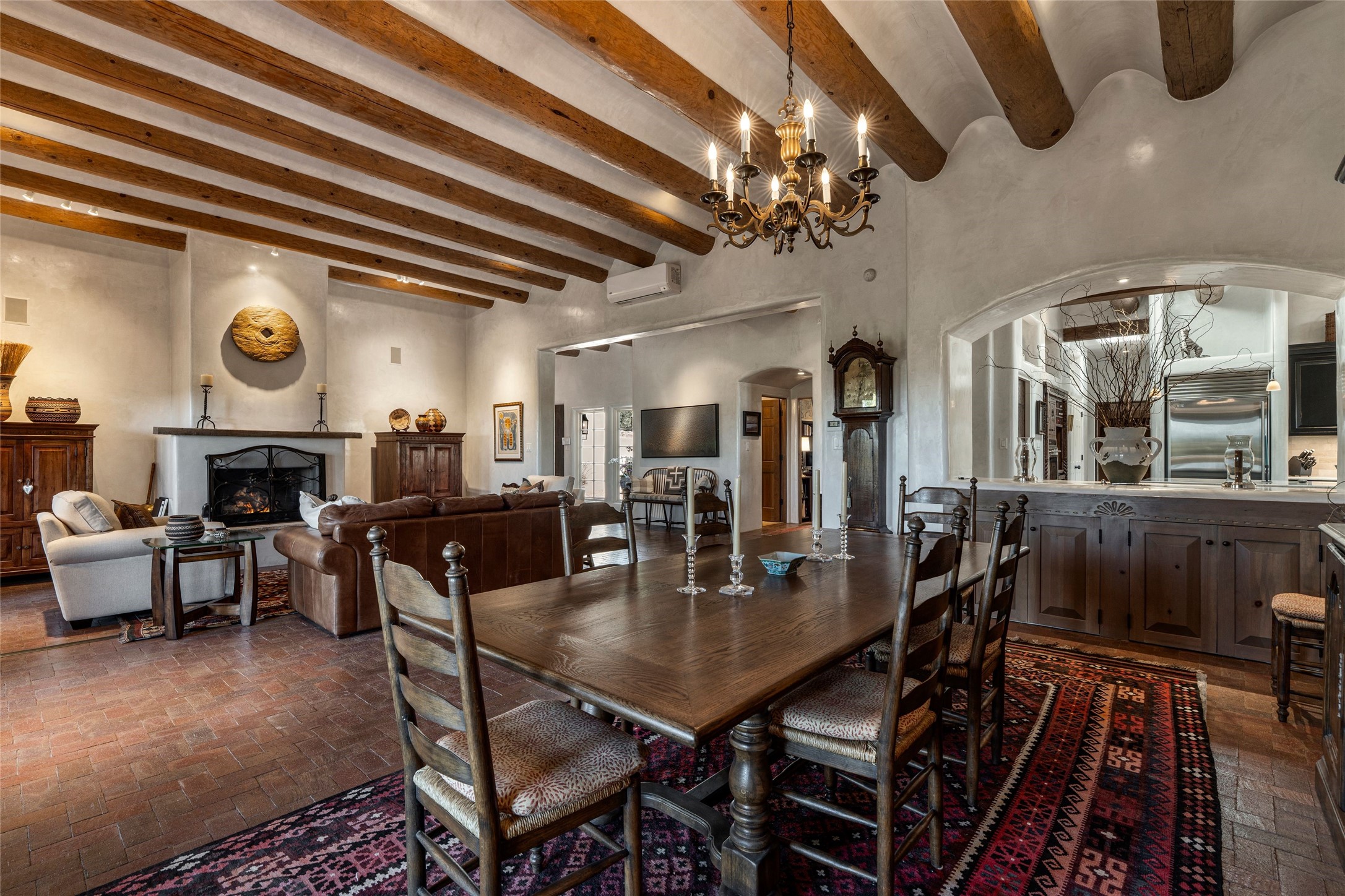 16 B Camino Calabasas 