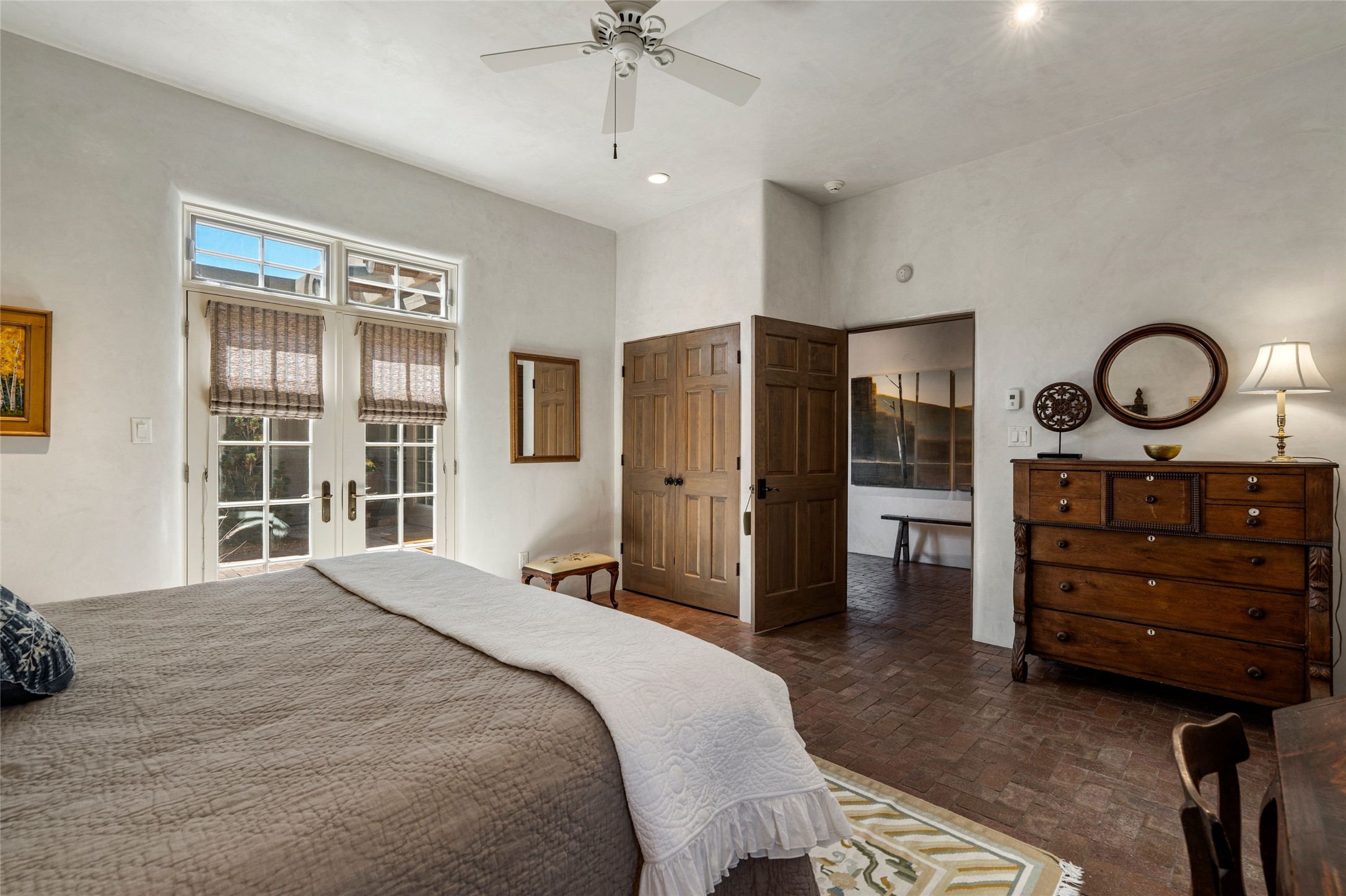 16 B Camino Calabasas 