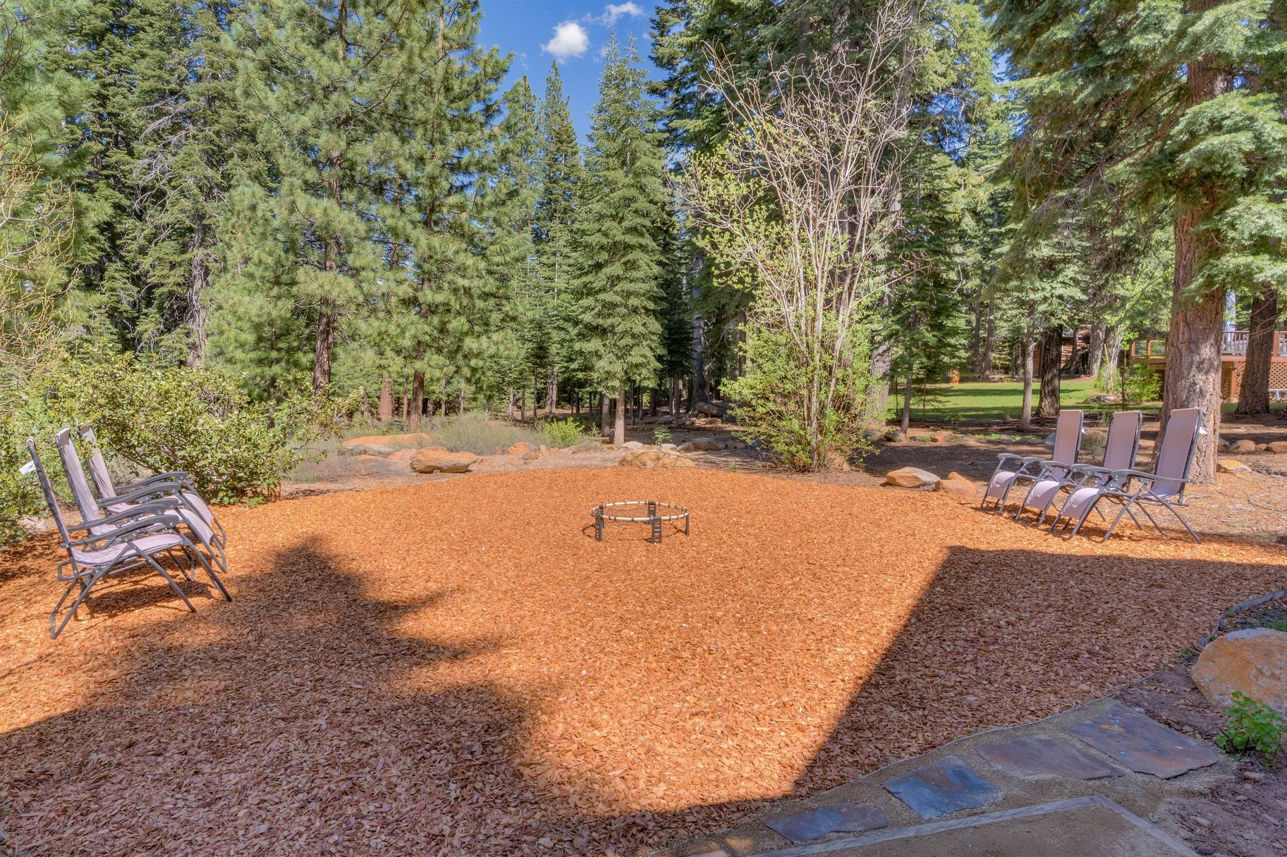 11310 Thelin Drive