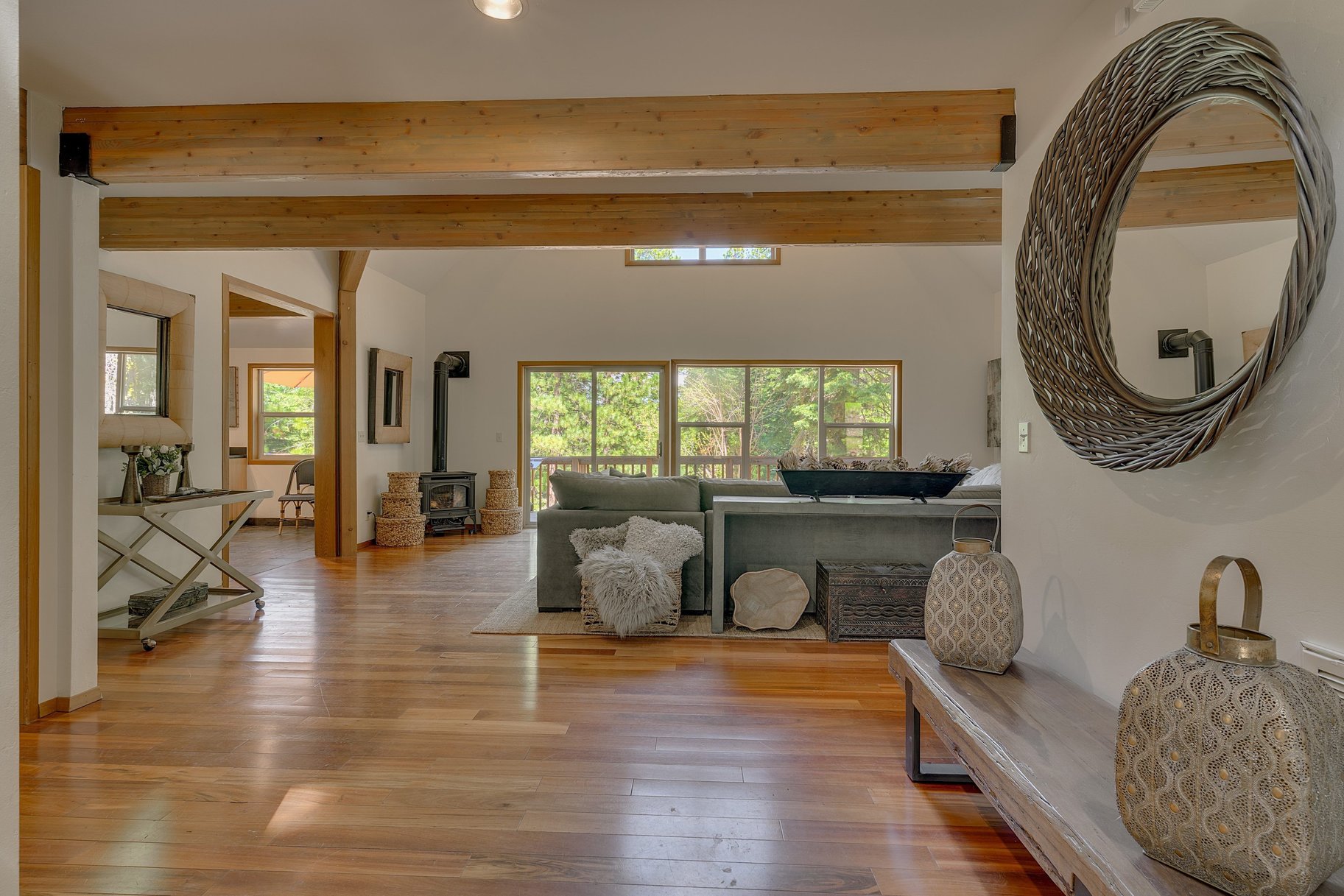 11310 Thelin Drive