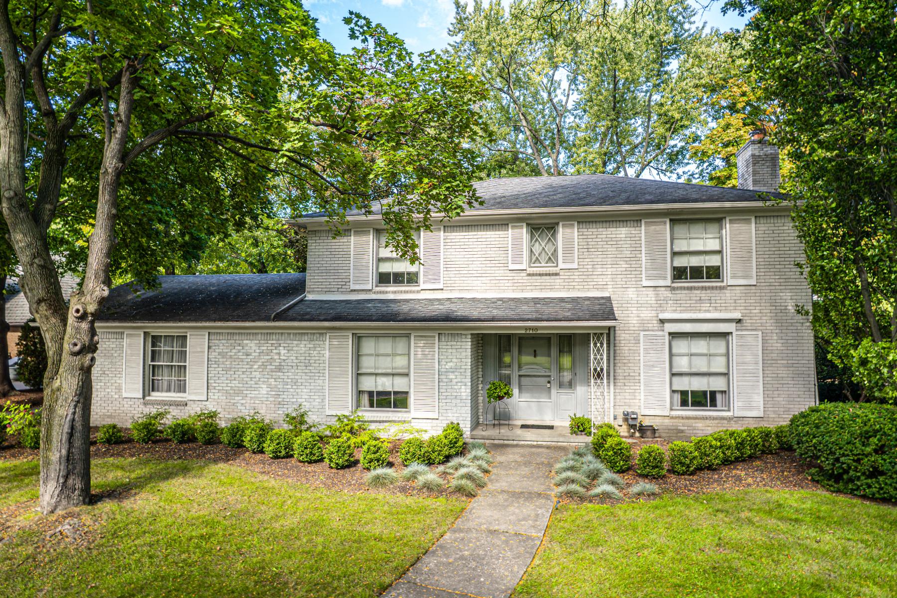 2710 Endsleigh Drive