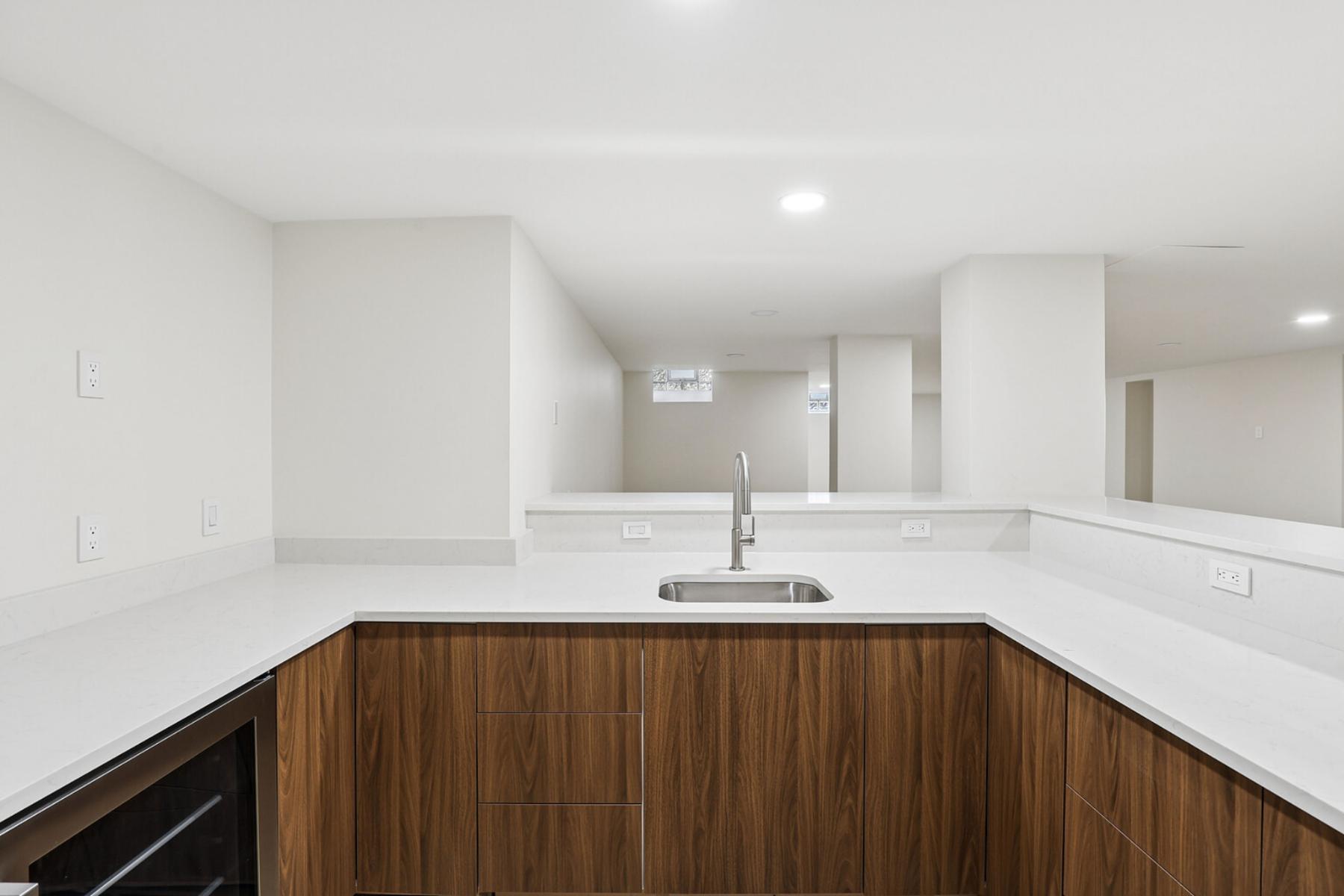 2532 Cedar Brook Court