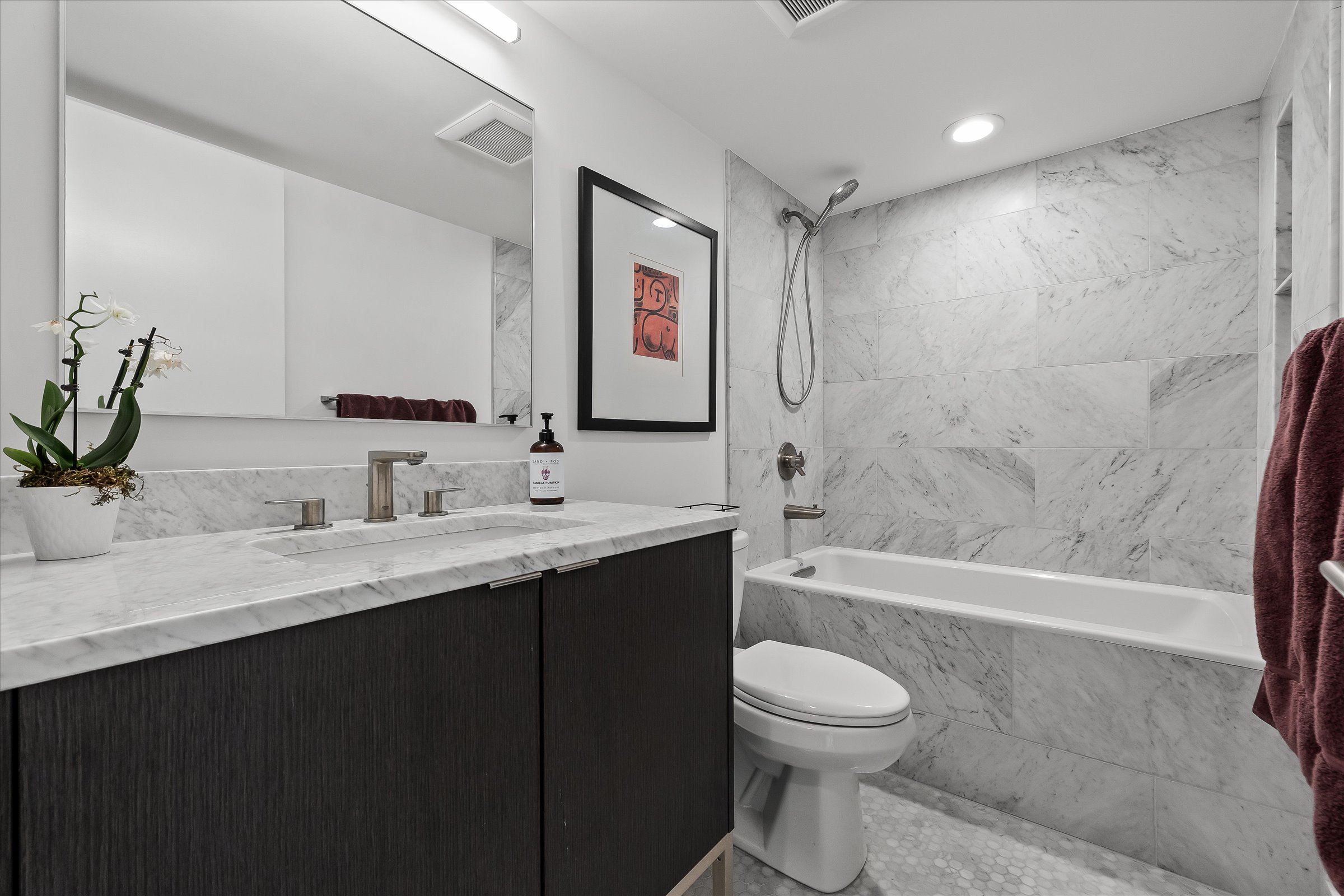 411 S Old Woodward Avenue 704