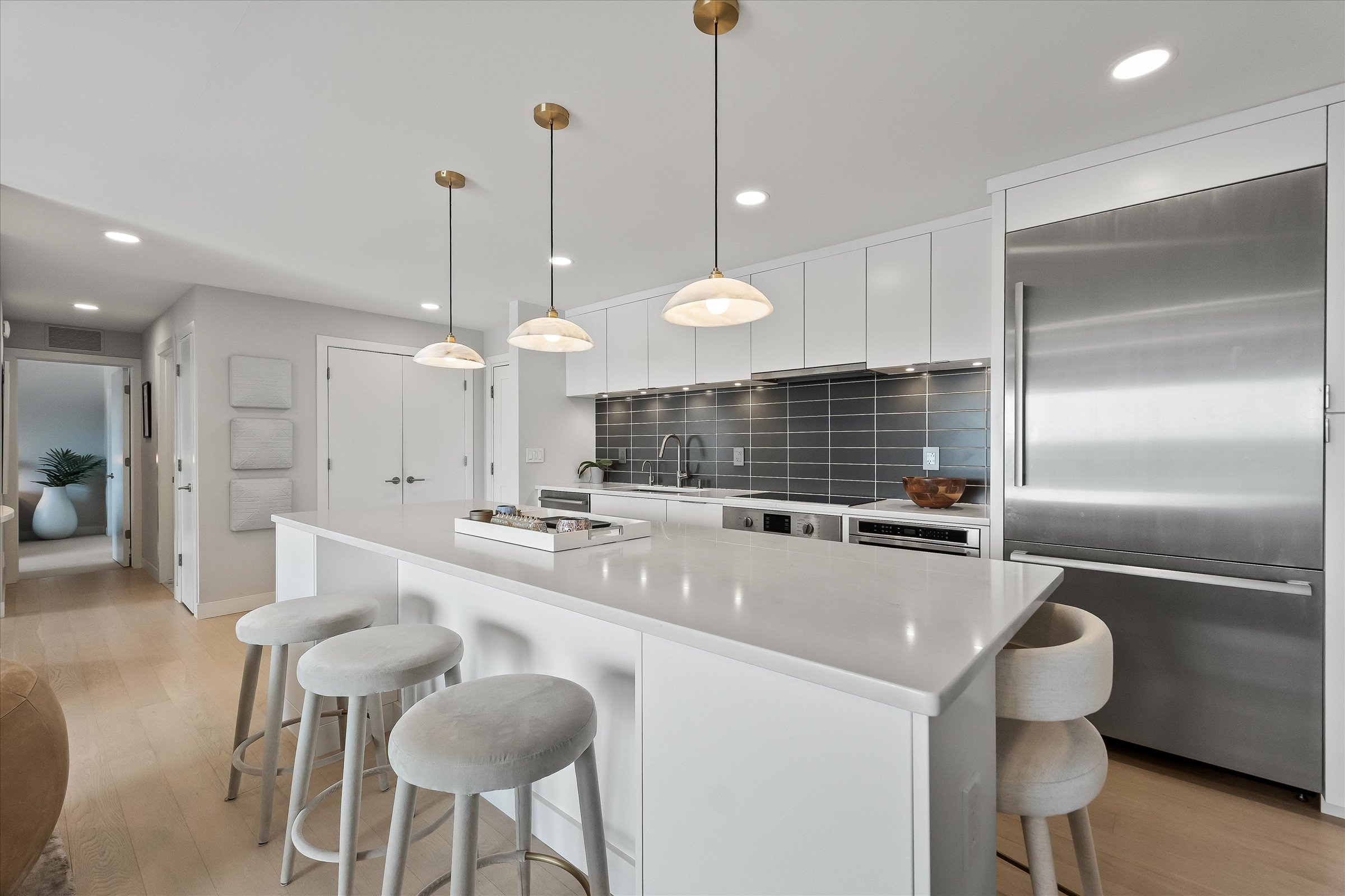 411 S Old Woodward Avenue 704