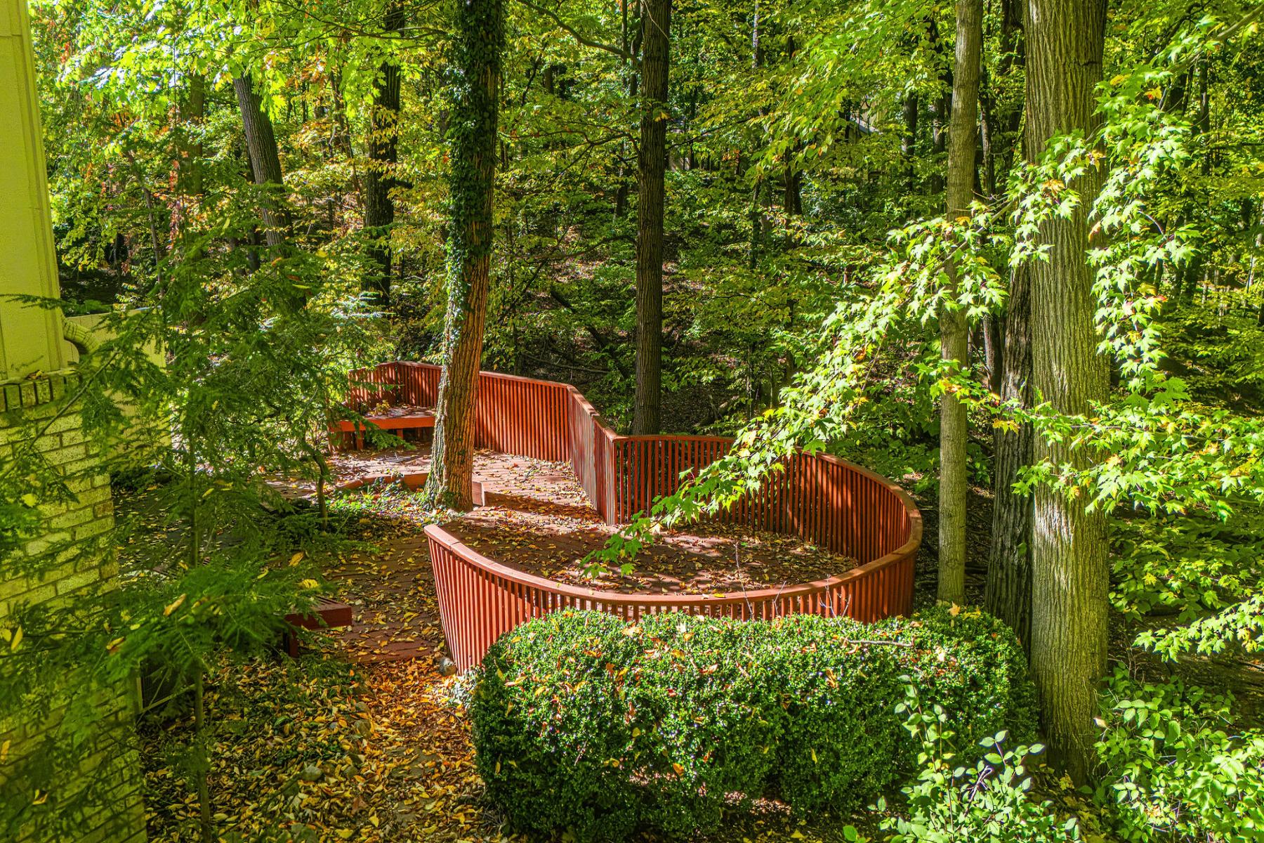 1419 Ravineview Court