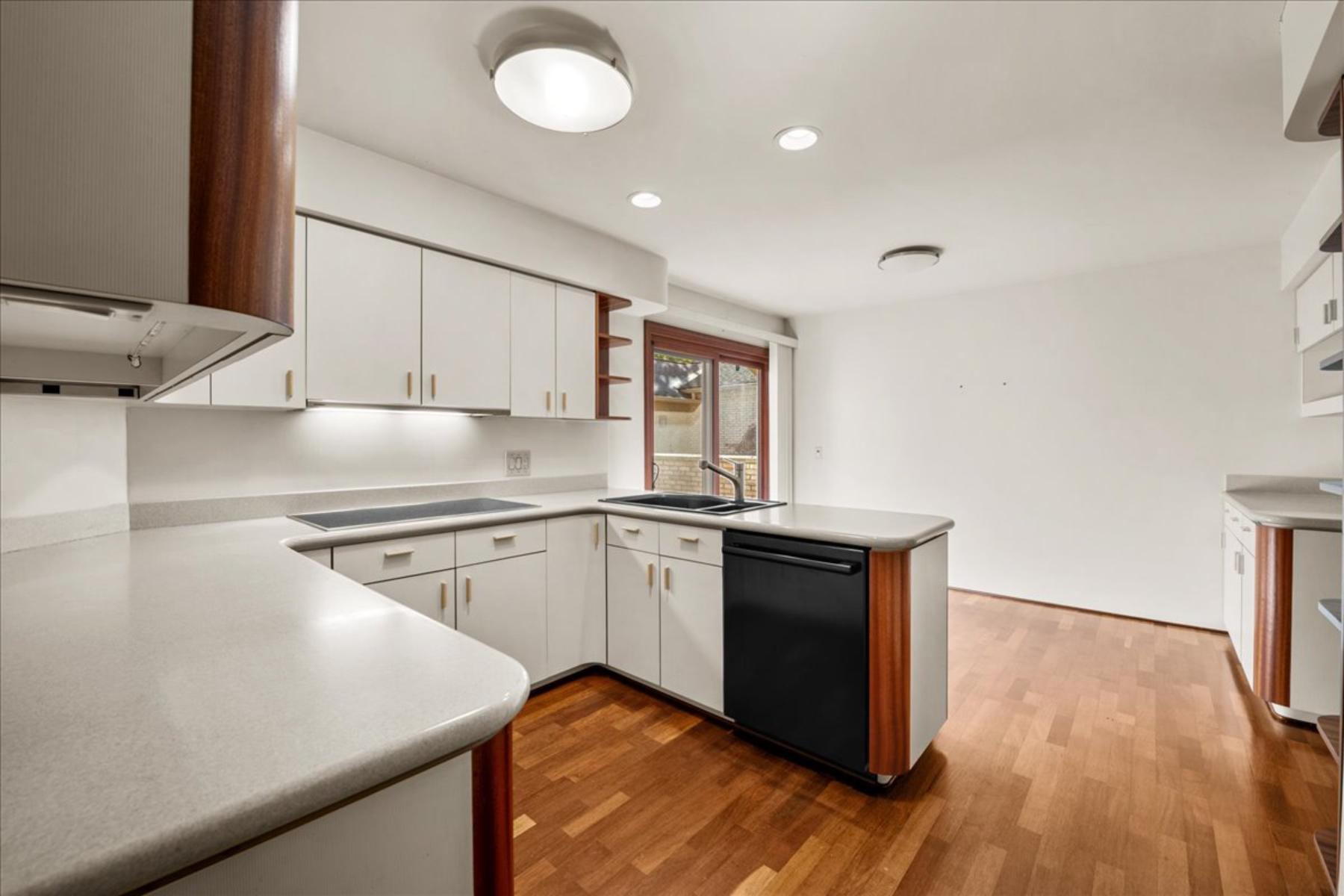 1419 Ravineview Court