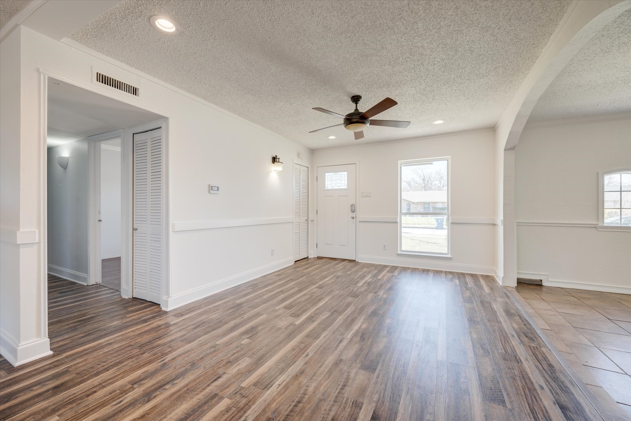 101 Fernwood Place 