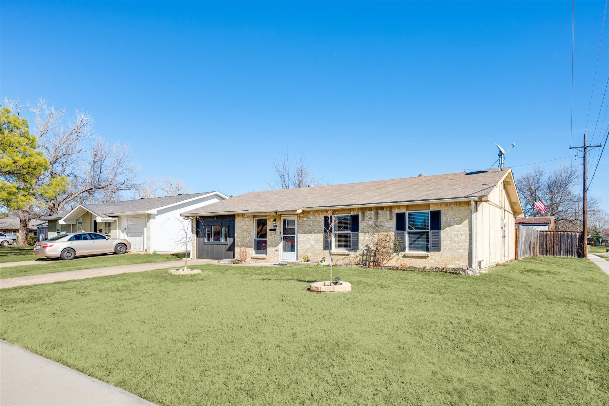 101 Fernwood Place 