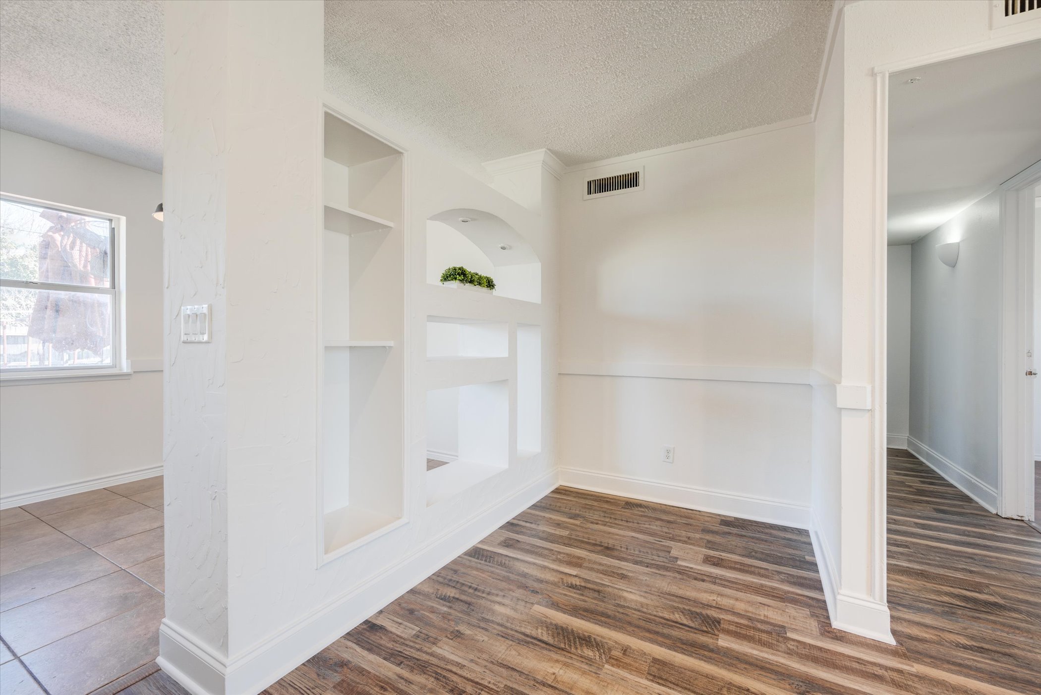 101 Fernwood Place 