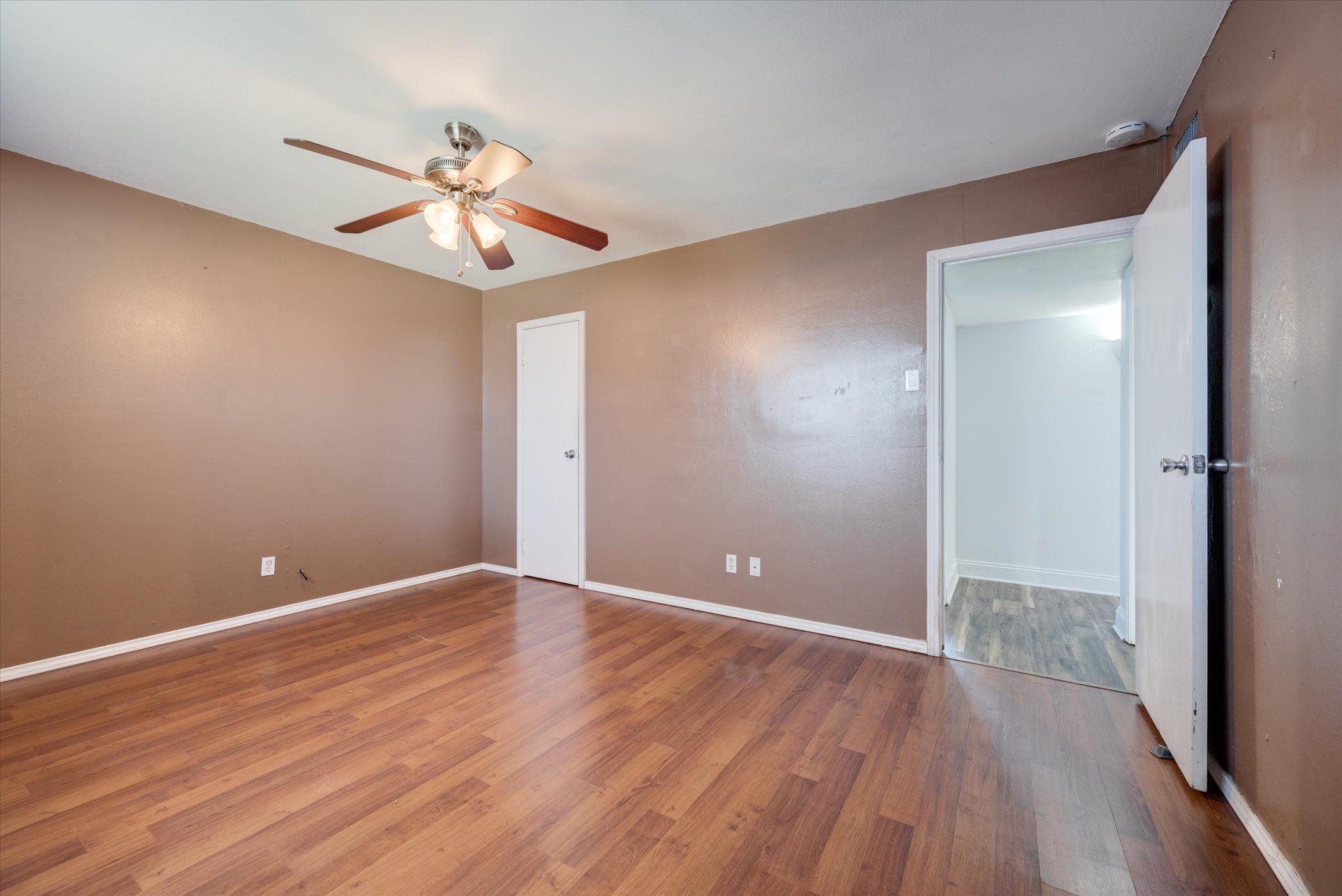 101 Fernwood Place 