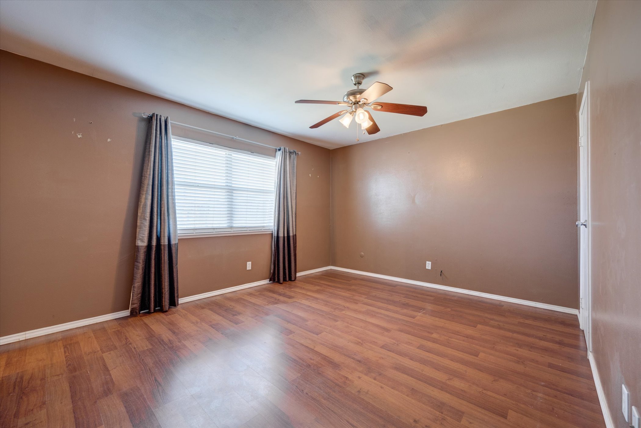 101 Fernwood Place 