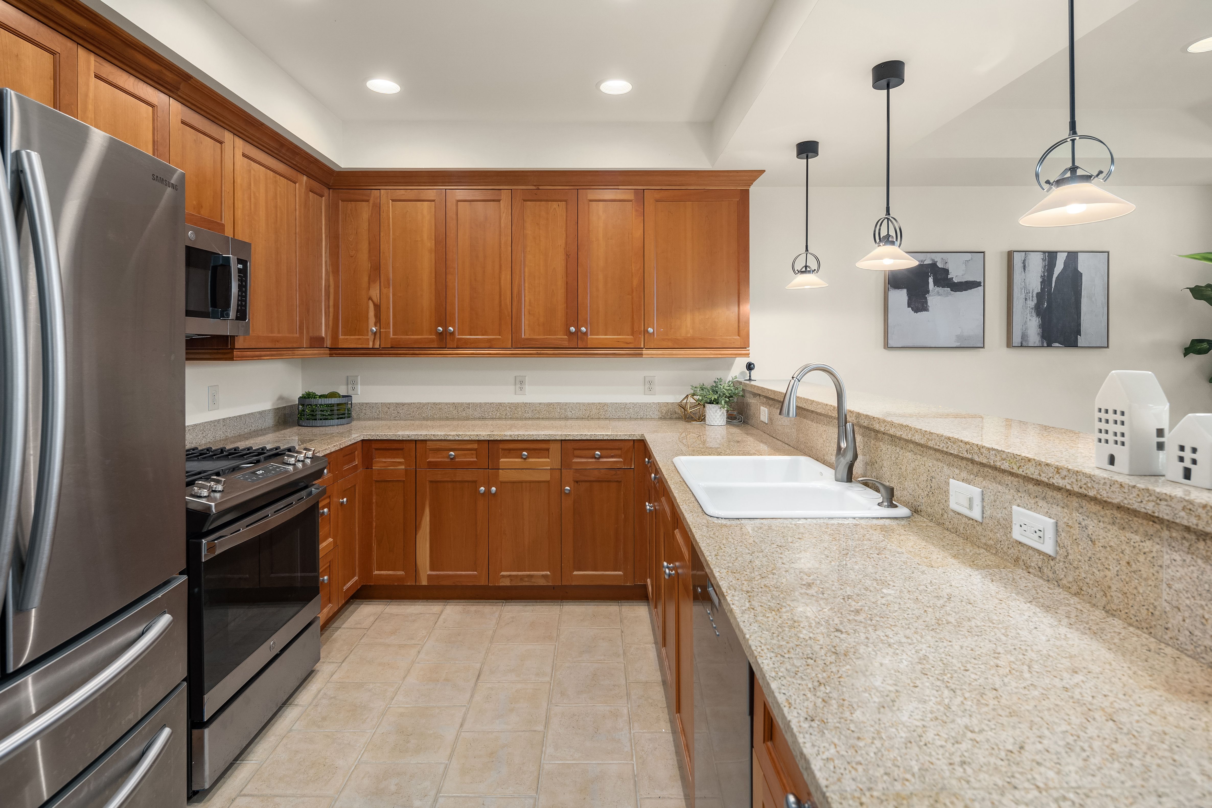 10047 Main St Unit #212 