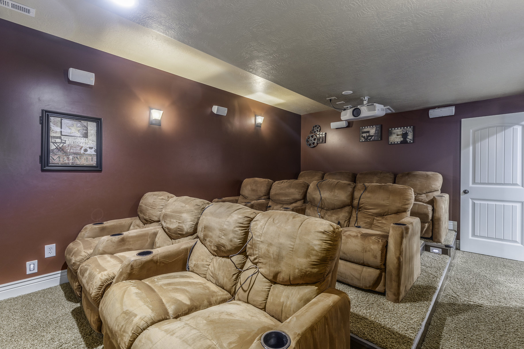4596 W Chenango Lane 