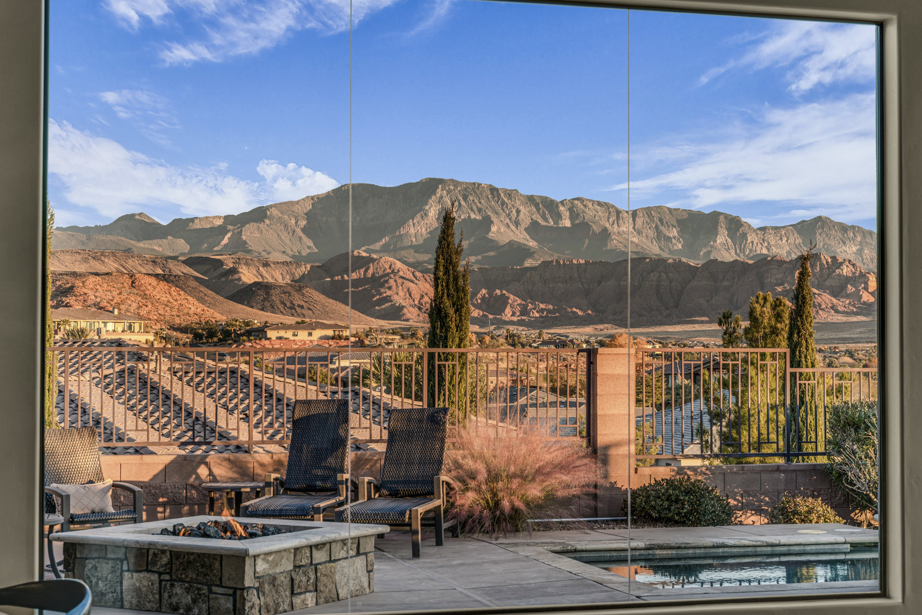 183 N Cliffside Drive 