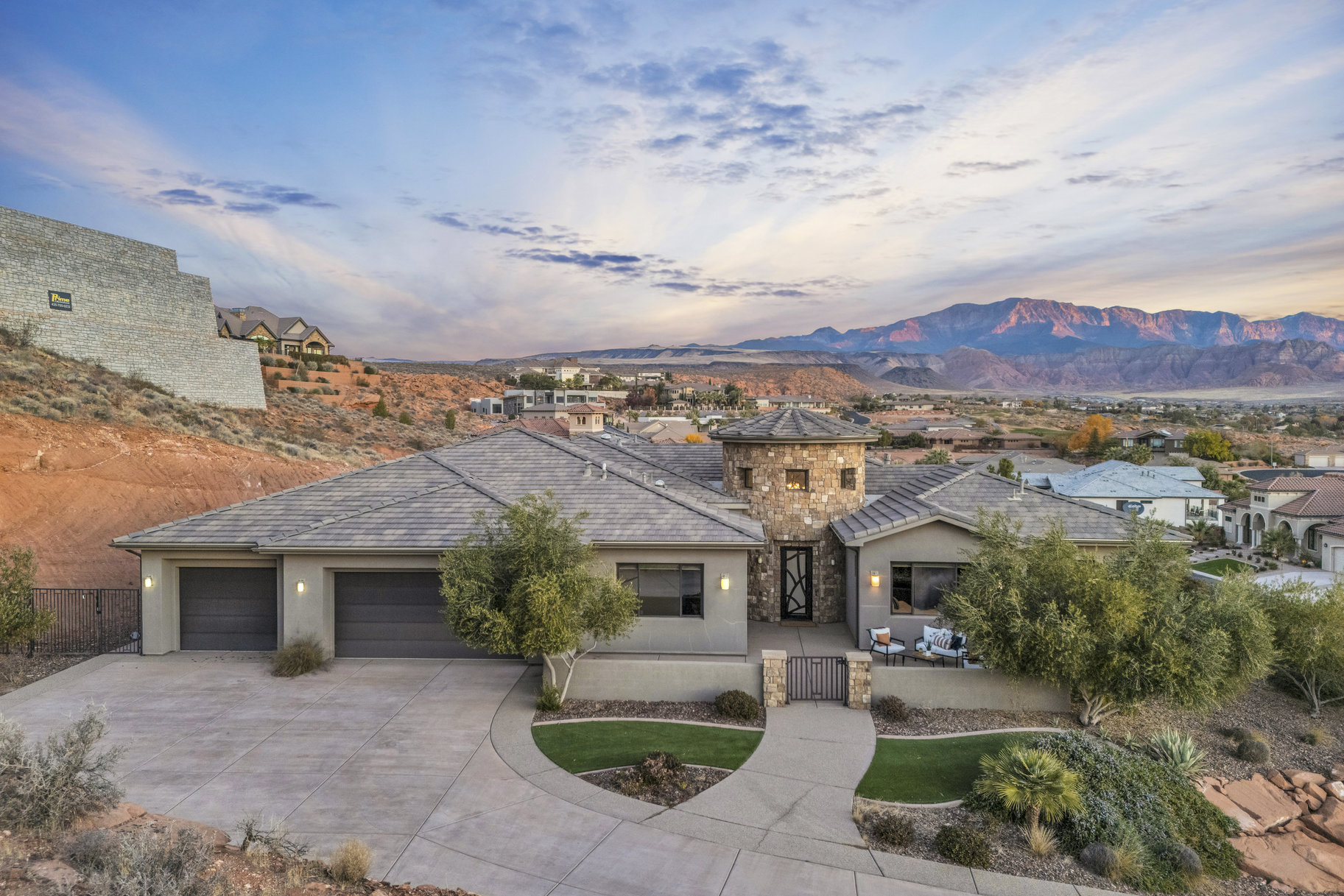 183 N Cliffside Drive 