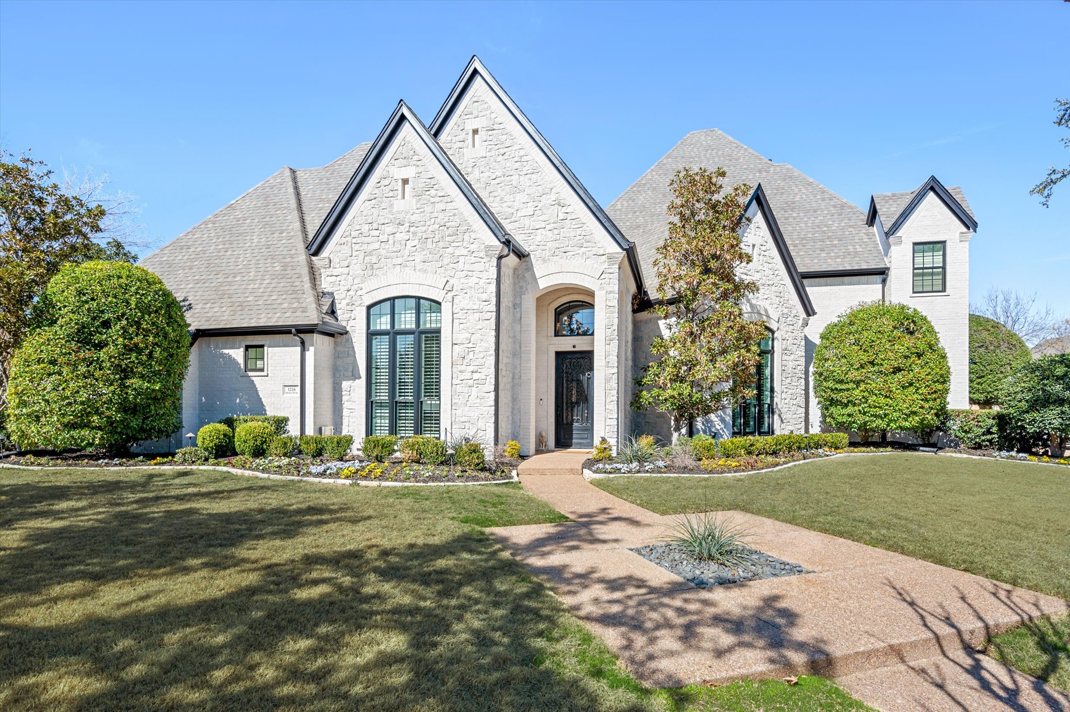 1216 Merlot Drive 