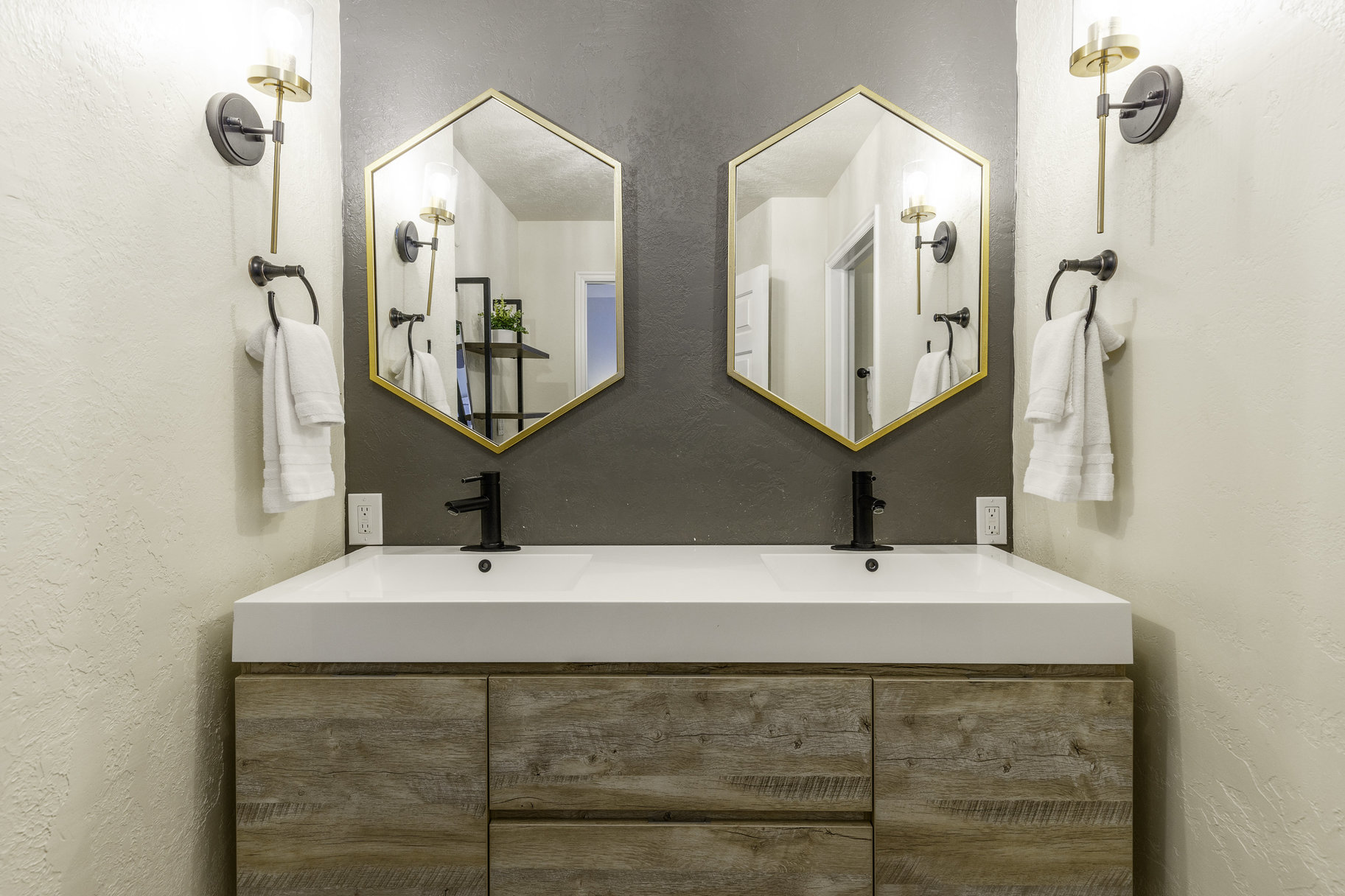 2105 Apache Trail #26 