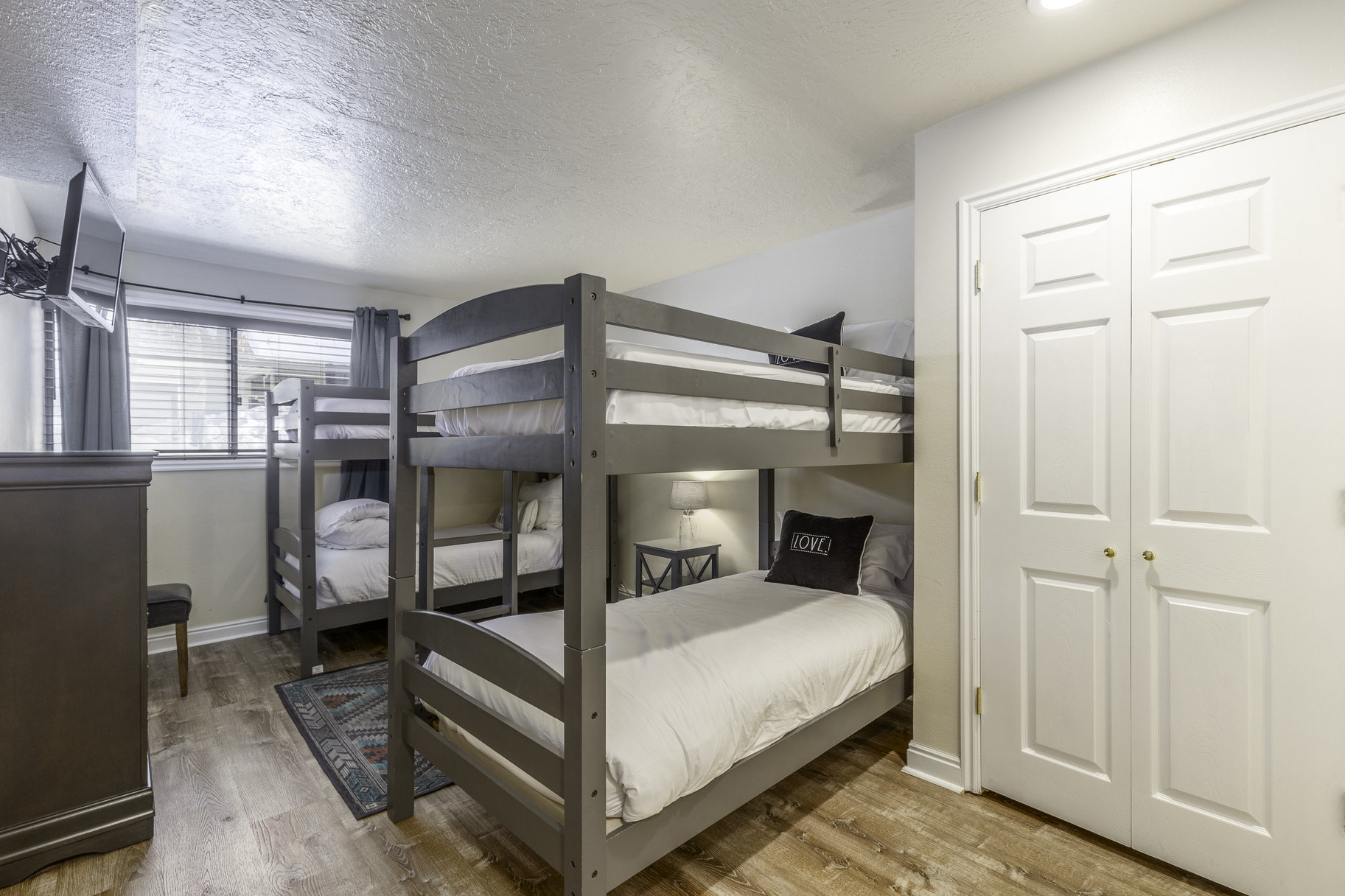 2105 Apache Trail #26 