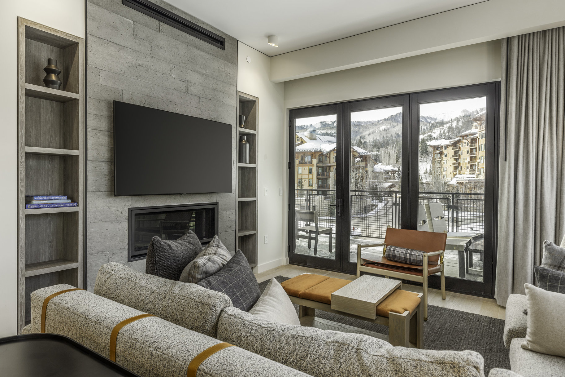 2417 W High Mountain Road, #3402 