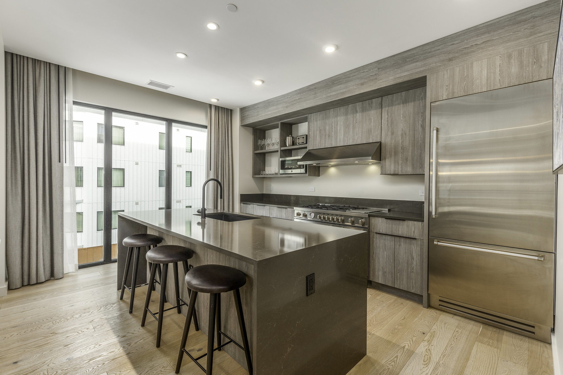 2417 W High Mountain Road, #3402 