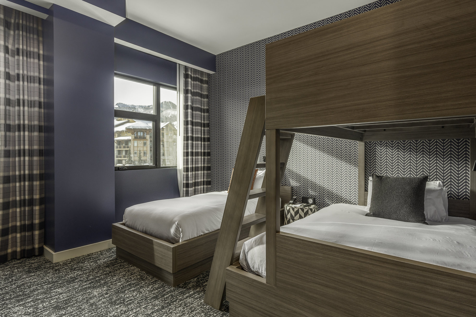 2417 W High Mountain Road, #3402 