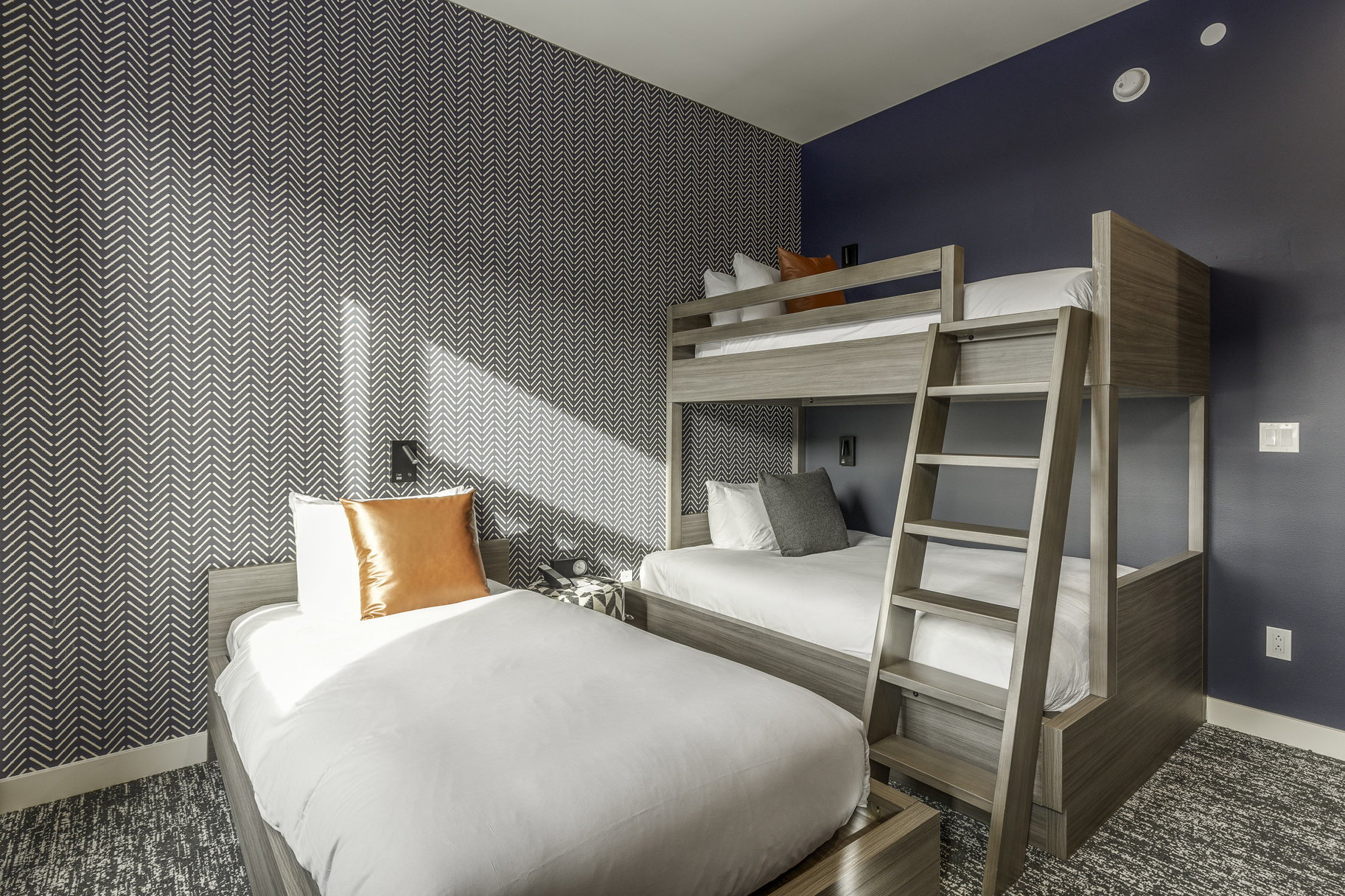 2417 W High Mountain Road, #3402 