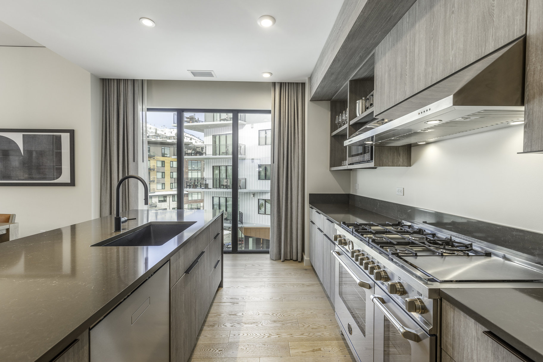 2417 W High Mountain Road, #3402 