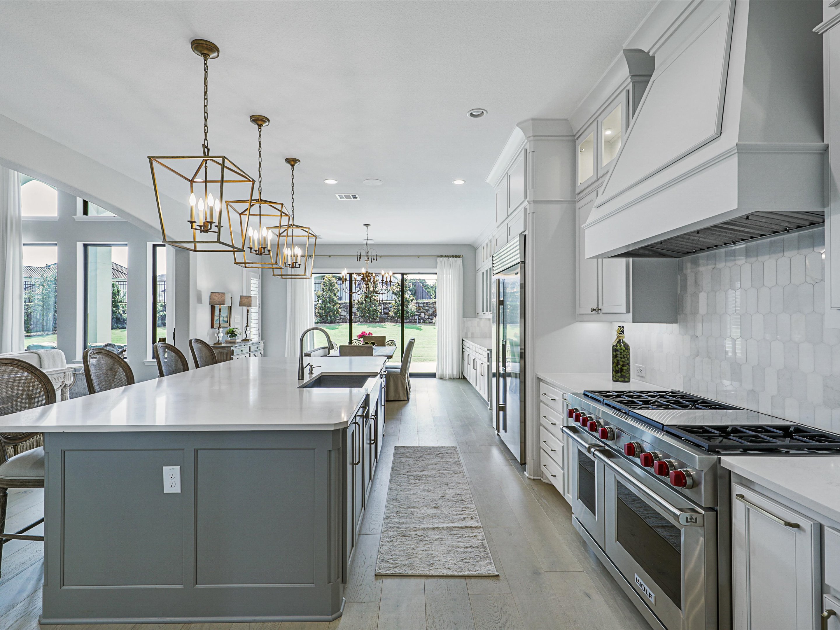 3805 Bradbury Circle 