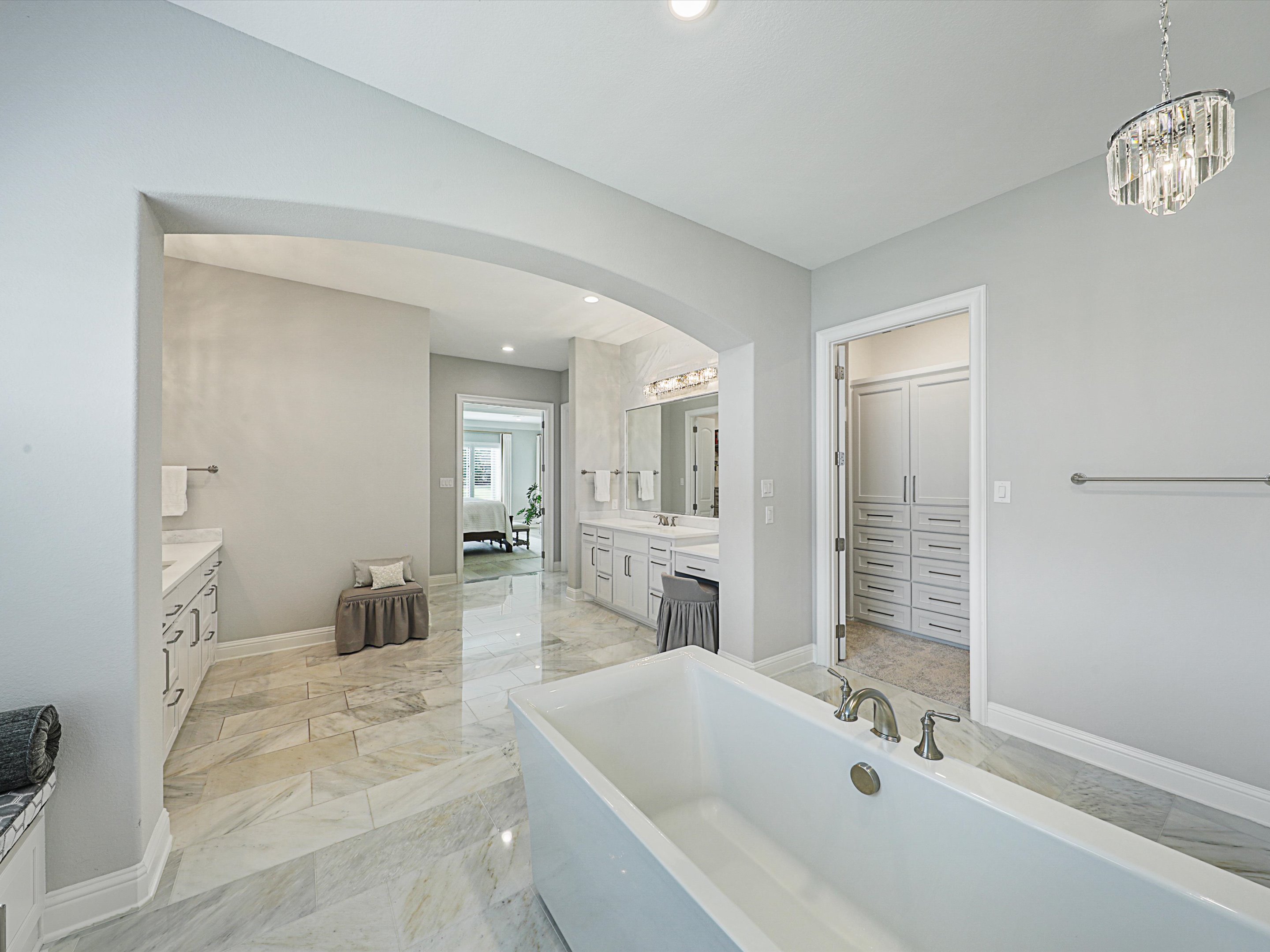 3805 Bradbury Circle 