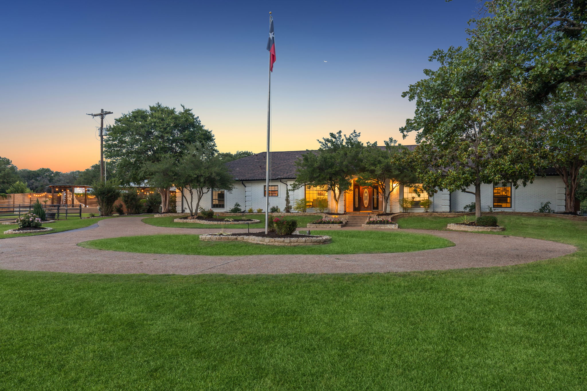 1595 Pearson Lane 