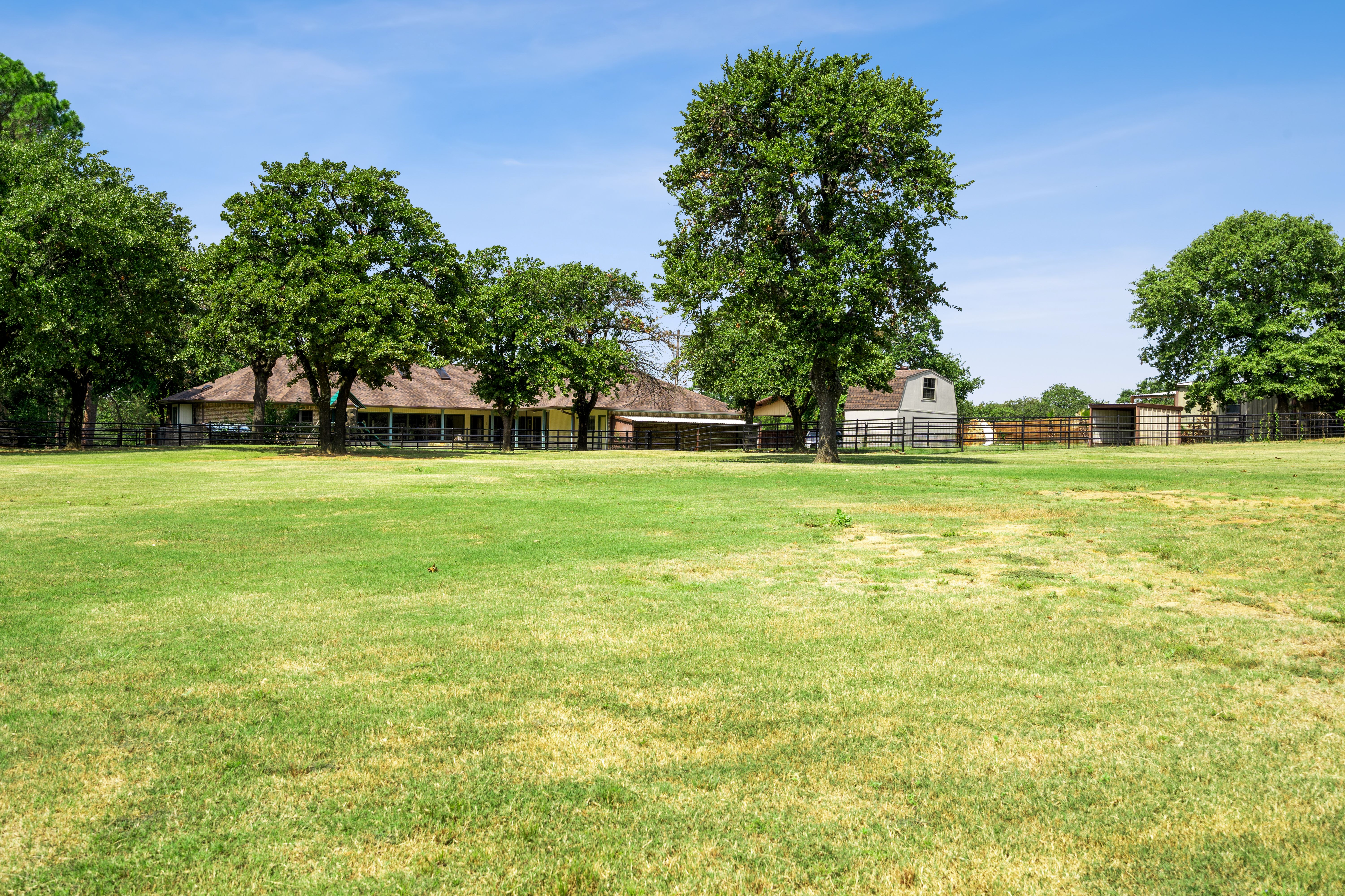 1595 Pearson Lane 